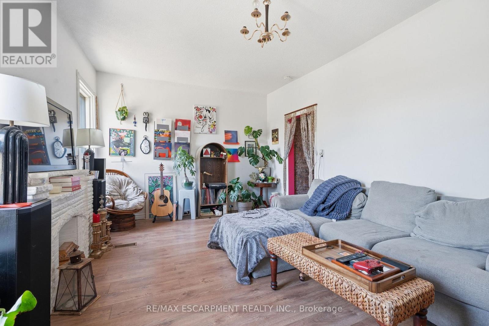 355 Barton Street E Property Photo 19