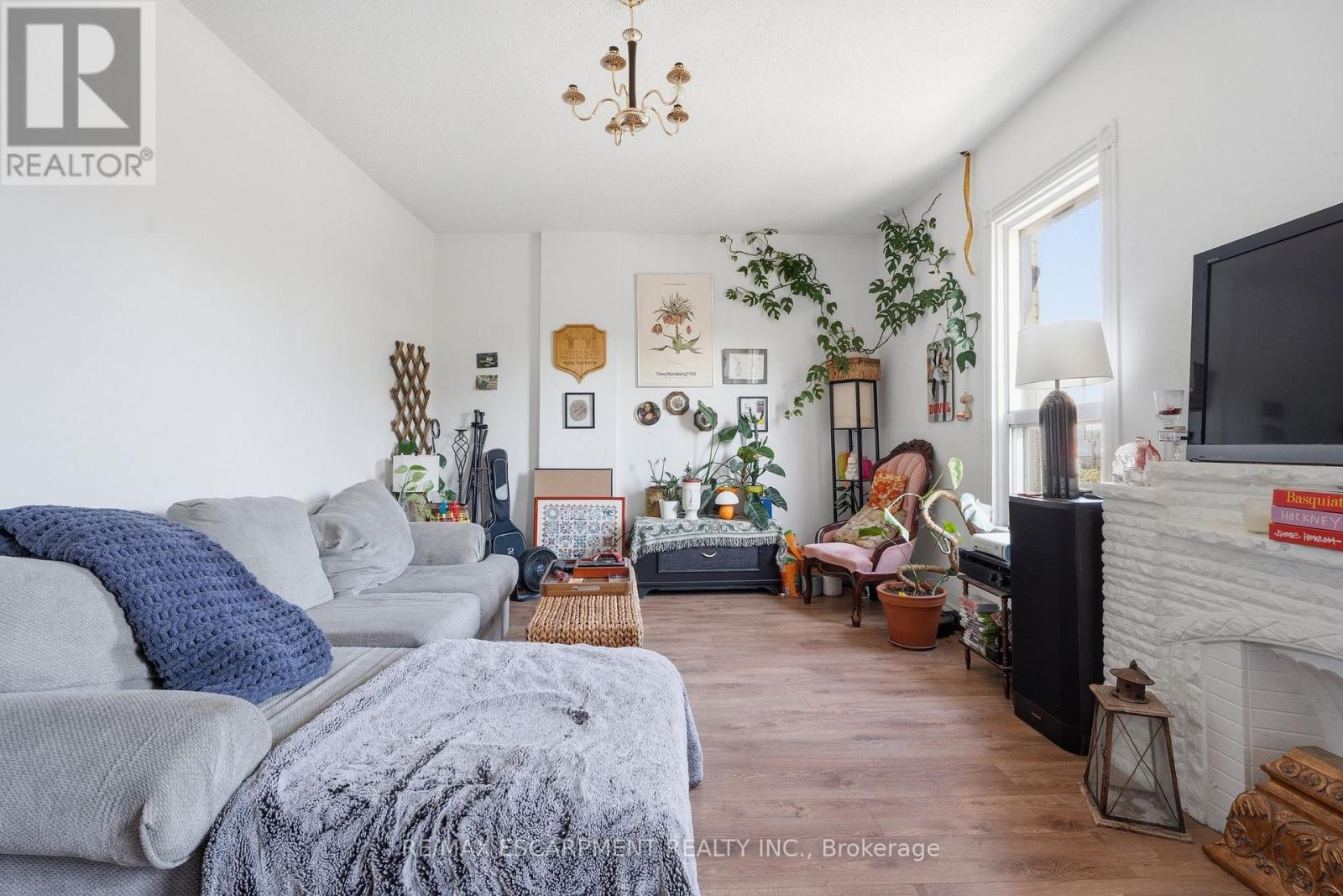 355 Barton Street E Property Photo 18