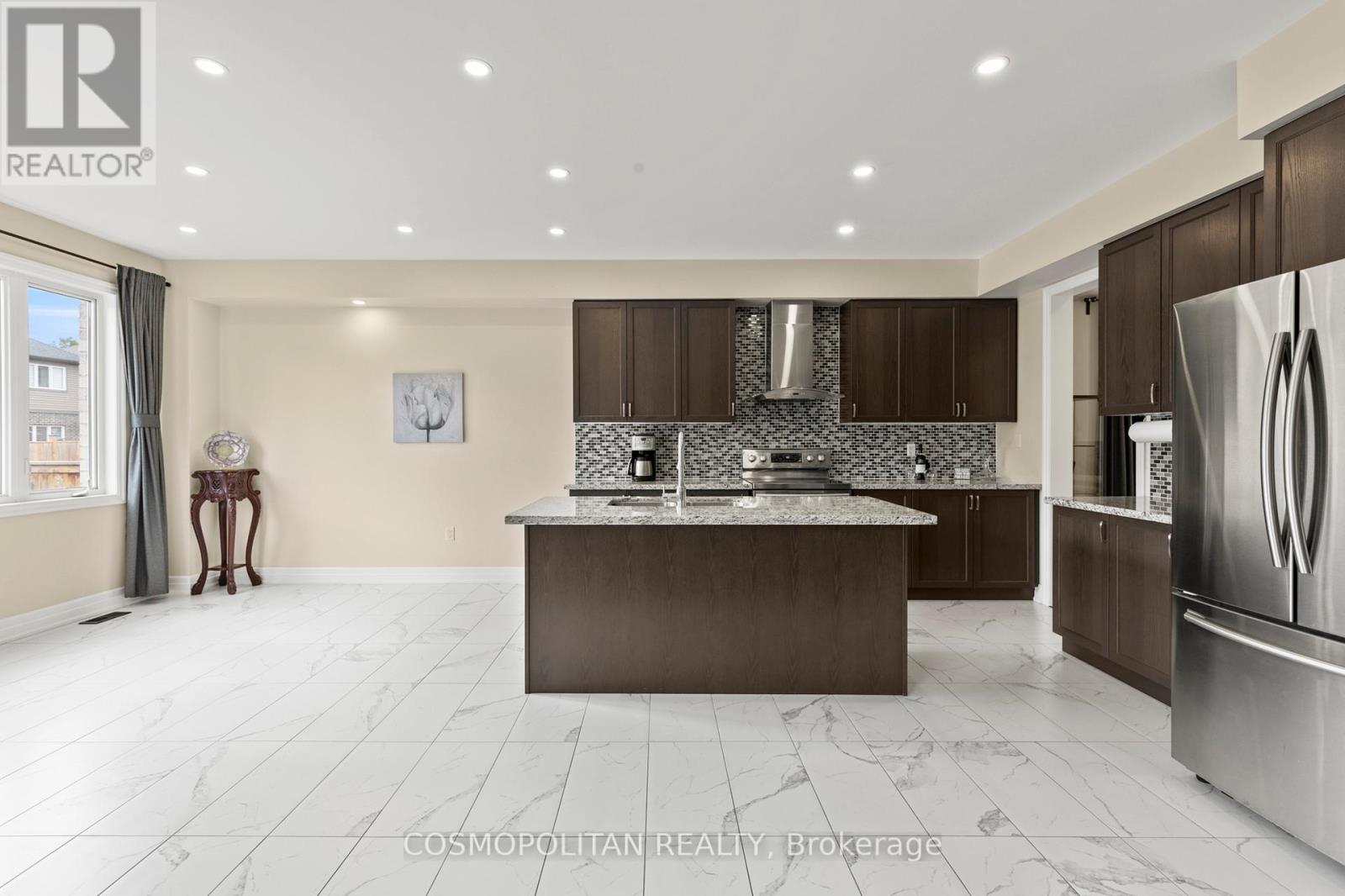 4500 Eclipse Way Property Photo 8