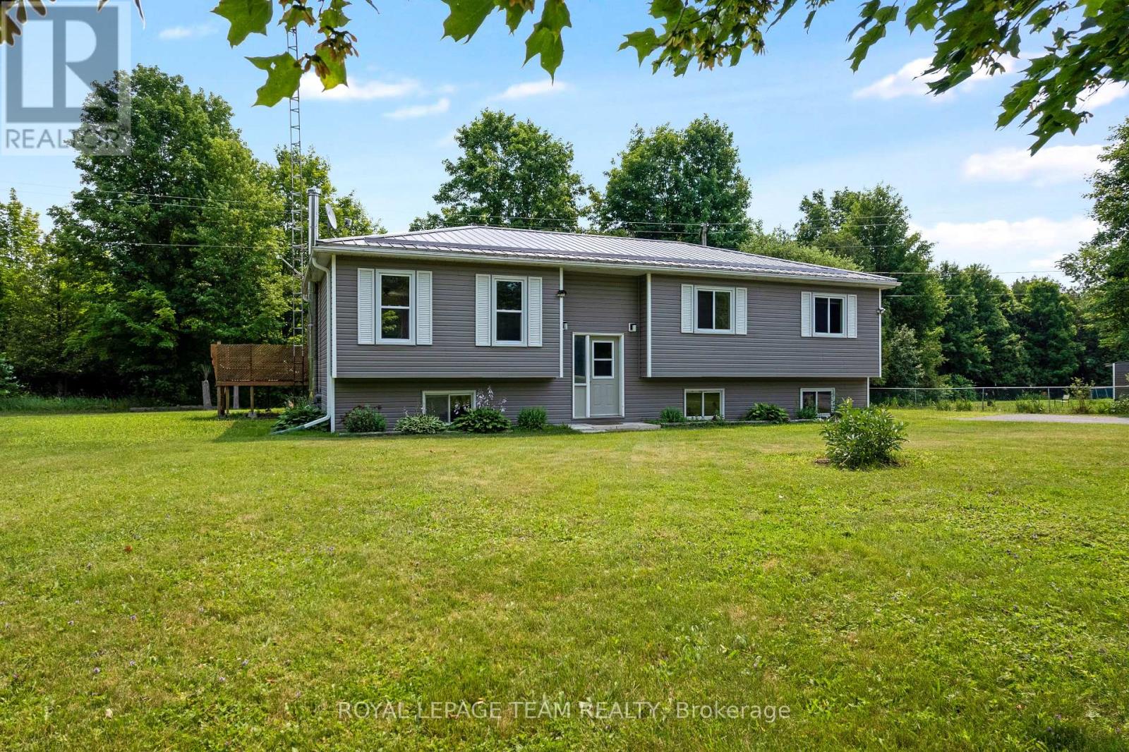 8133 County Rd 44 Road Property Photo 2