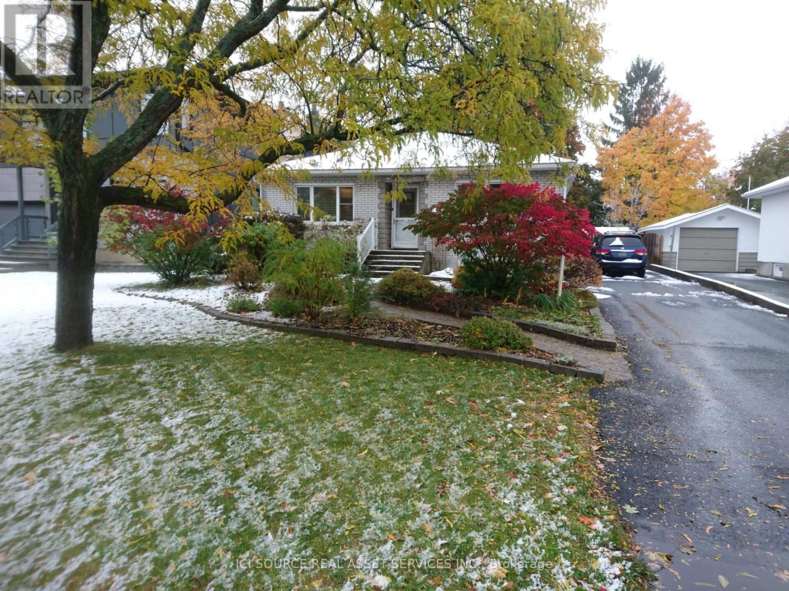 312 Mountbatten Avenue Property Photo 1