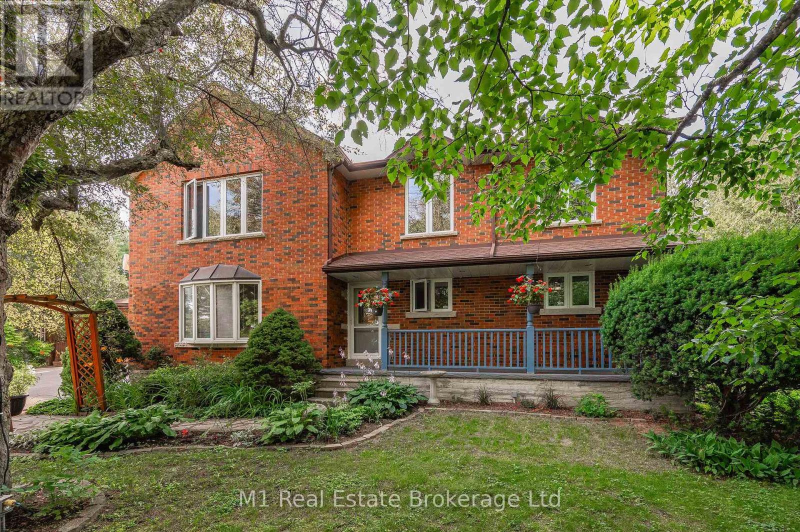 6946 Fife Road Property Photo 1