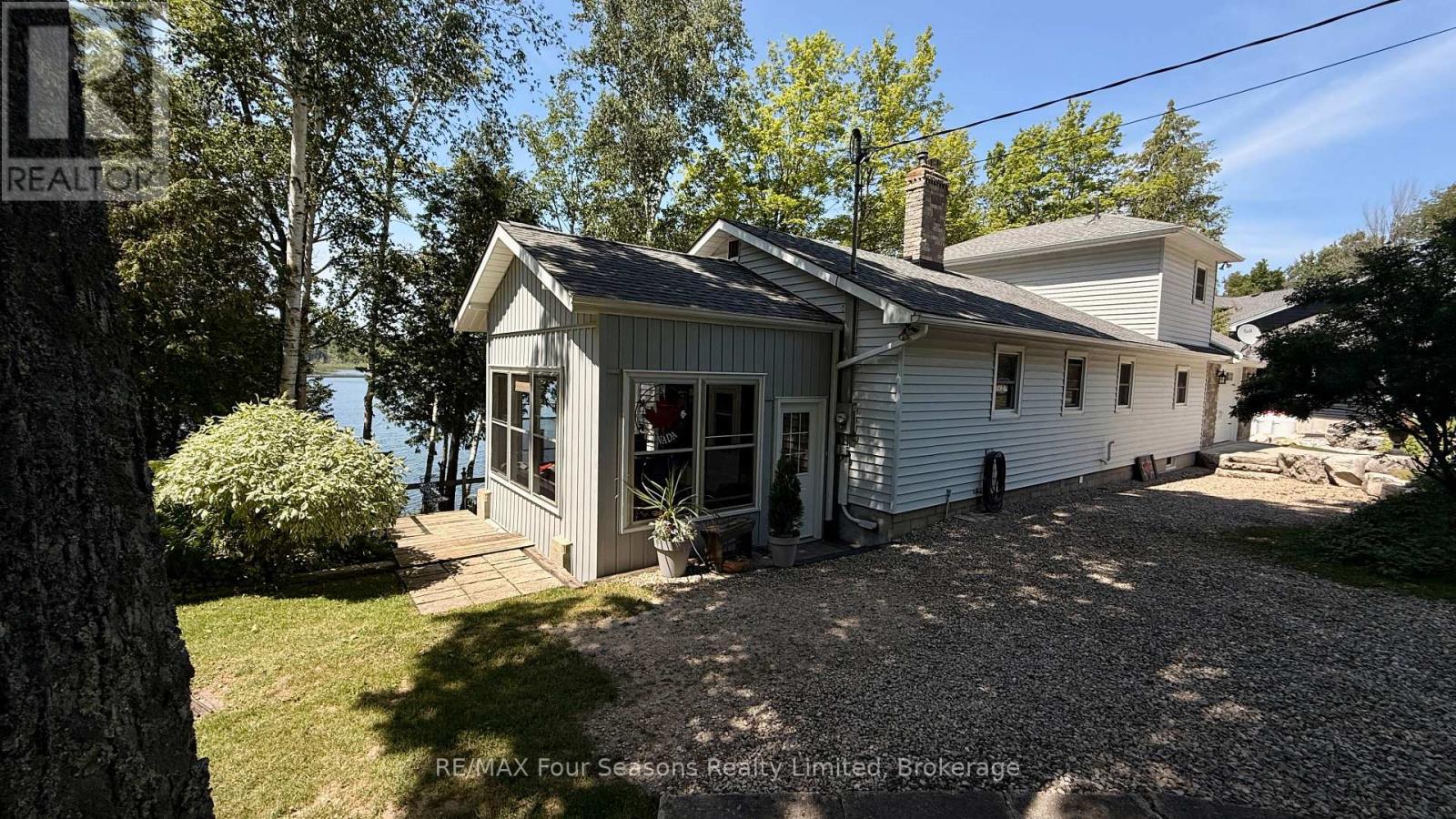 52 Shore Drive Property Photo 1
