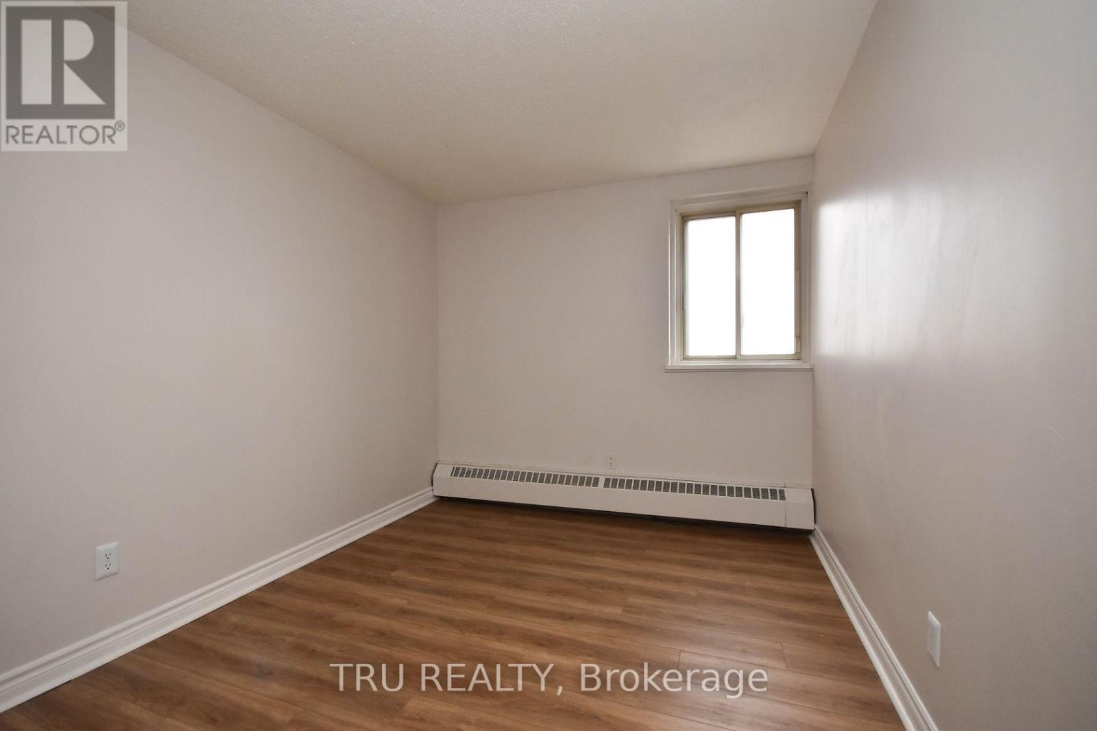 807 - 1505 Baseline Road Property Photo 16