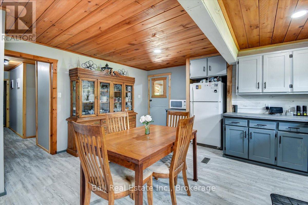 20 Art Bott Road Property Photo 5