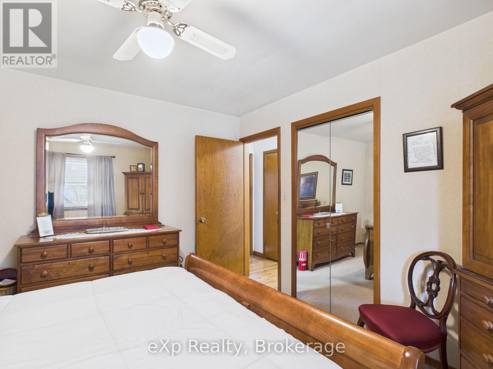 303 Mary Street Property Photo 16