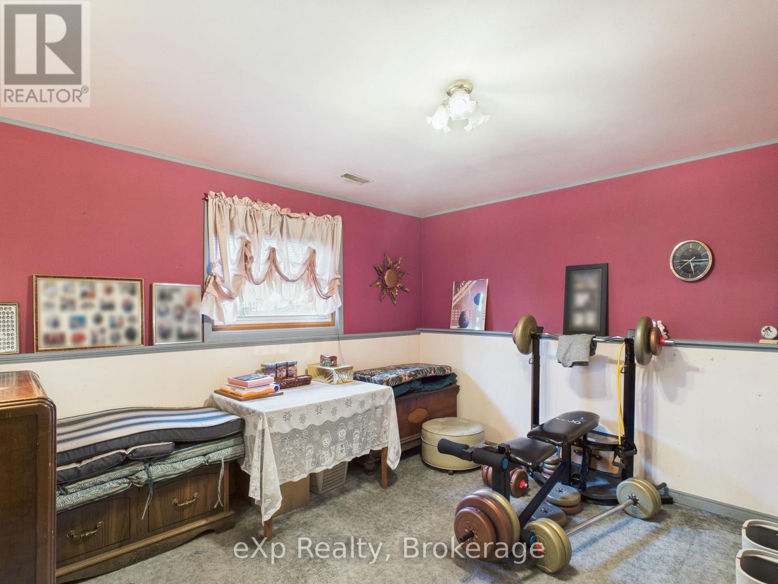 303 Mary Street Property Photo 26