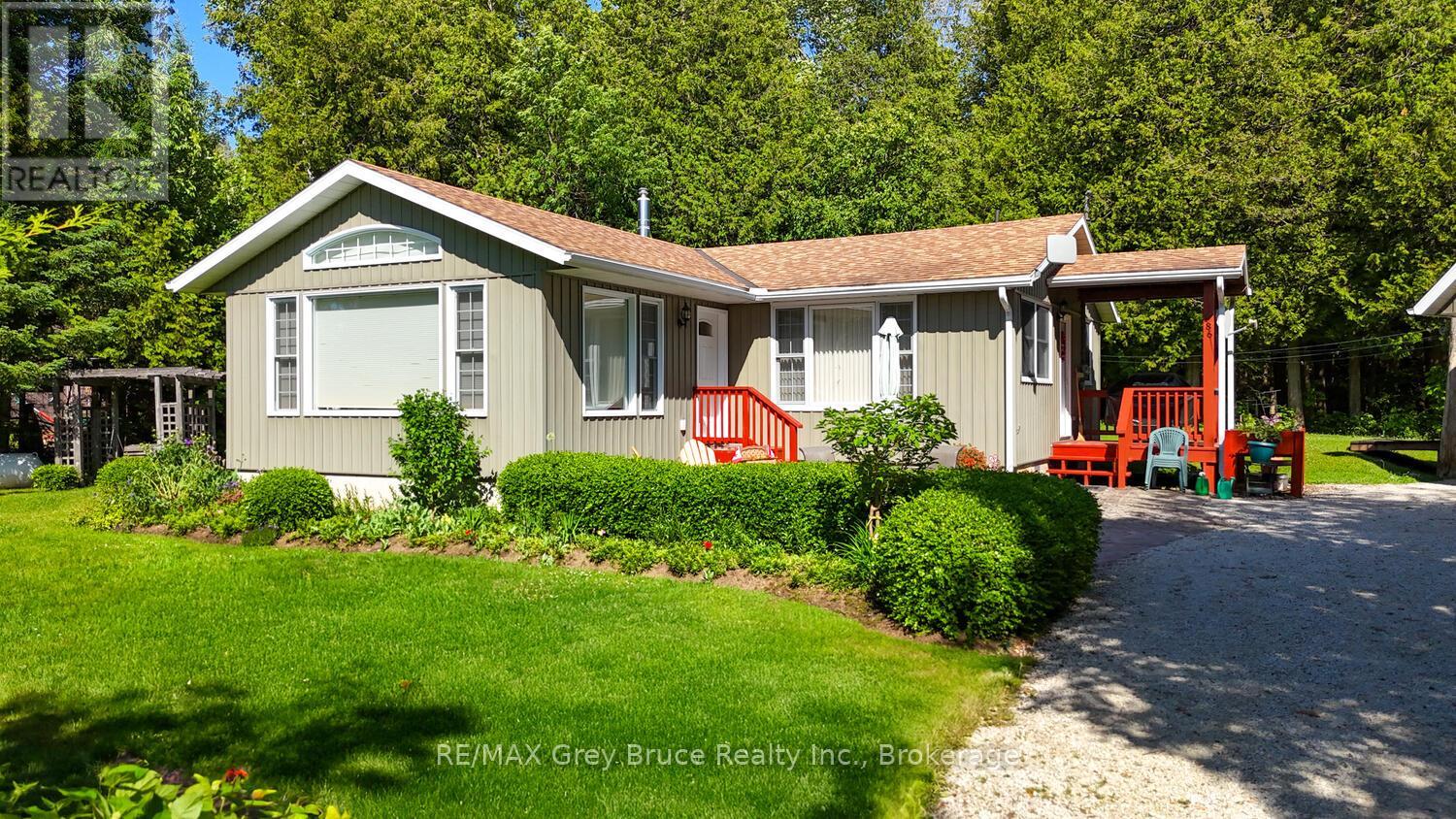 186 Hope Bay Road Property Photo 1