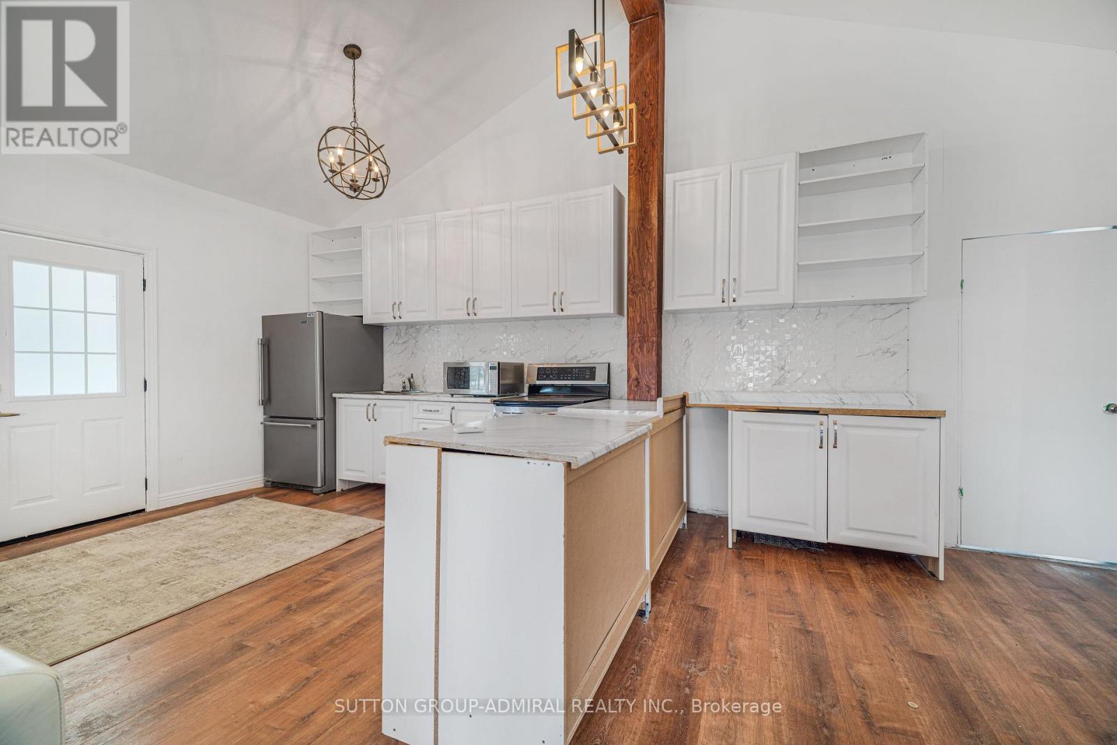 10578 Woodland Drive Property Photo 10