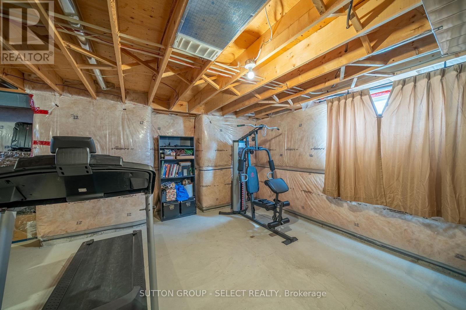 1825 Couldridge Way Property Photo 24