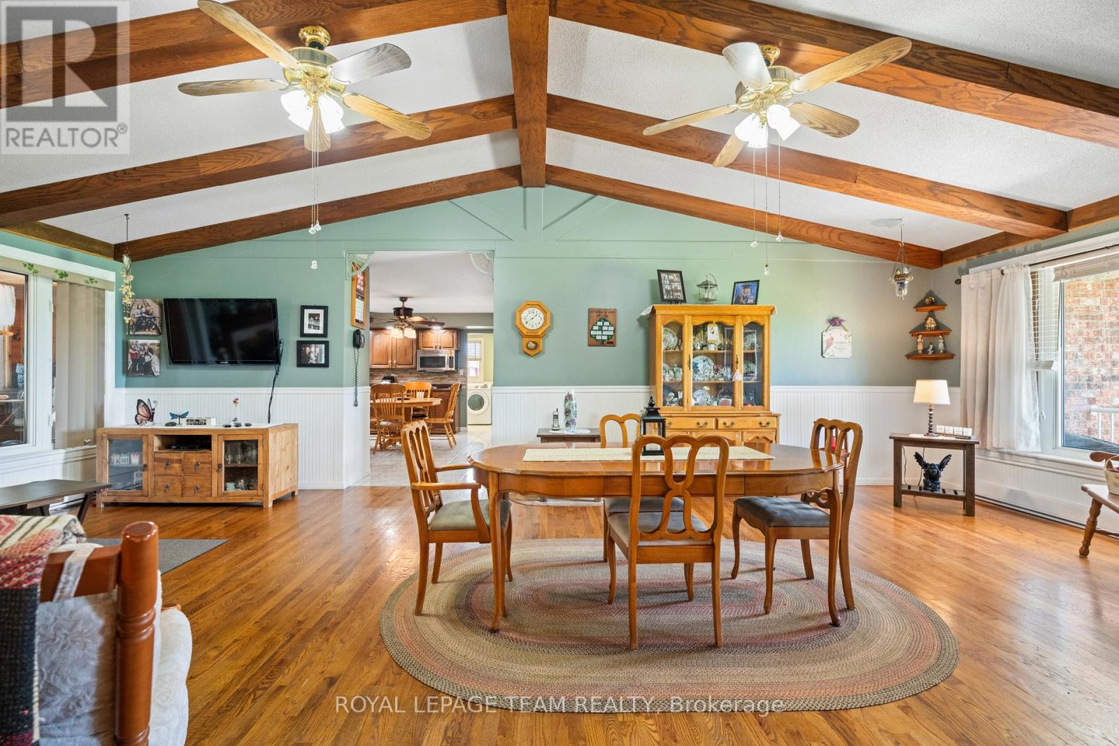 3245 Wallace Road Property Photo 8