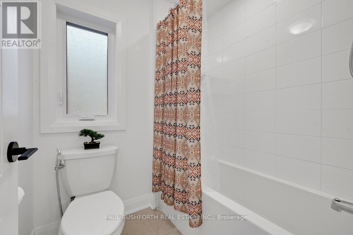 970 Islington Way Property Photo 36