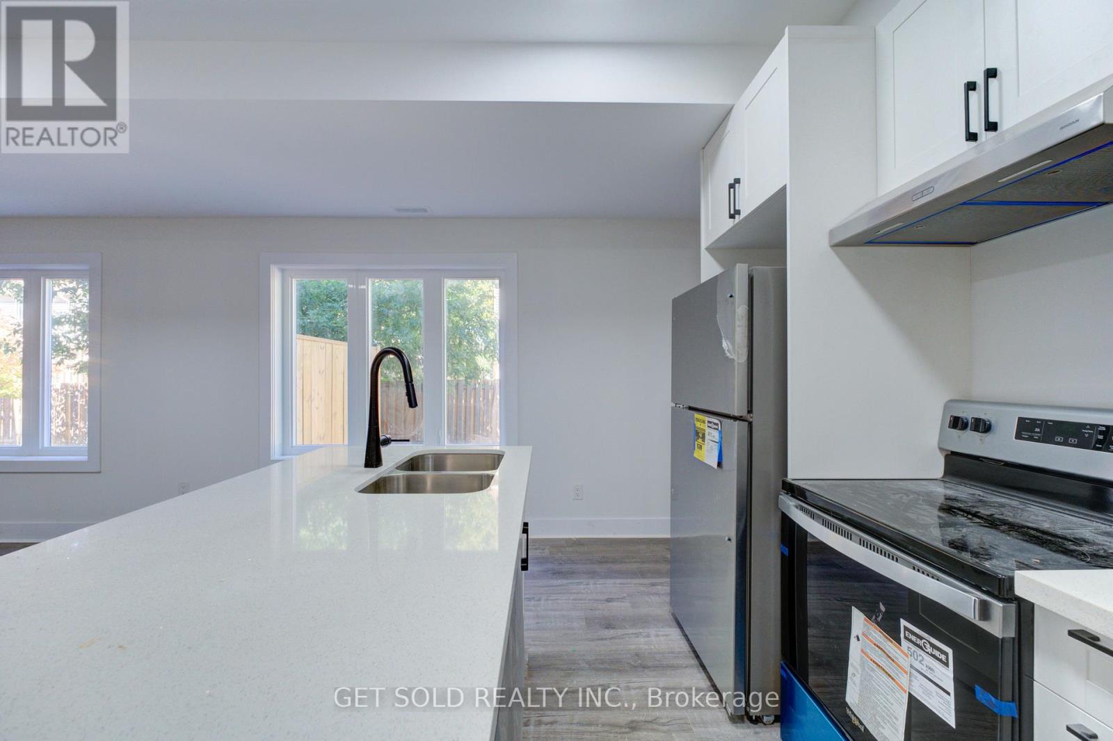 5 - 6701 Thorold Stone Road Property Photo 9
