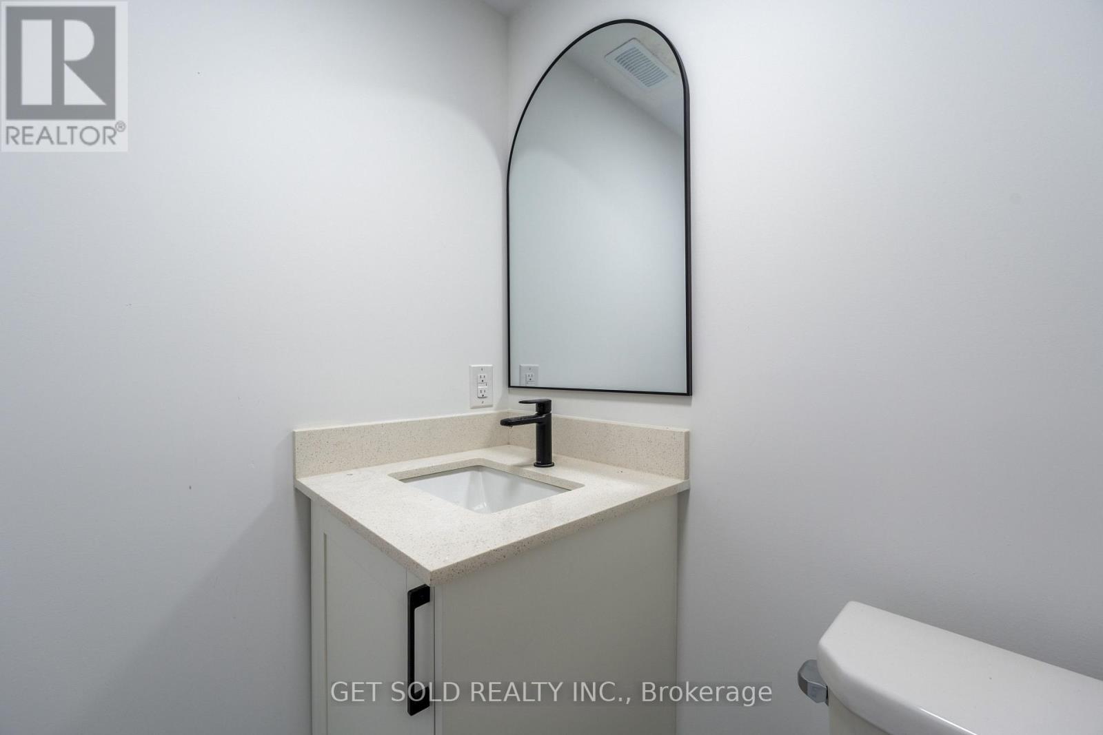 5 - 6701 Thorold Stone Road Property Photo 11