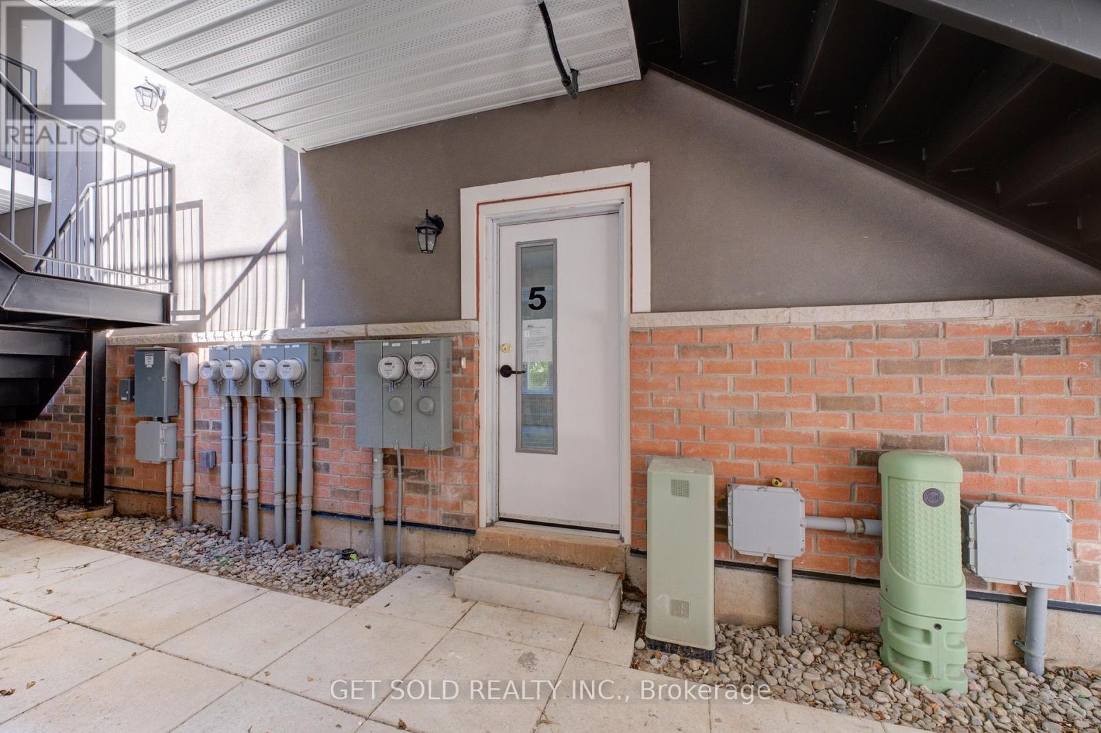 5 - 6701 Thorold Stone Road Property Photo 27