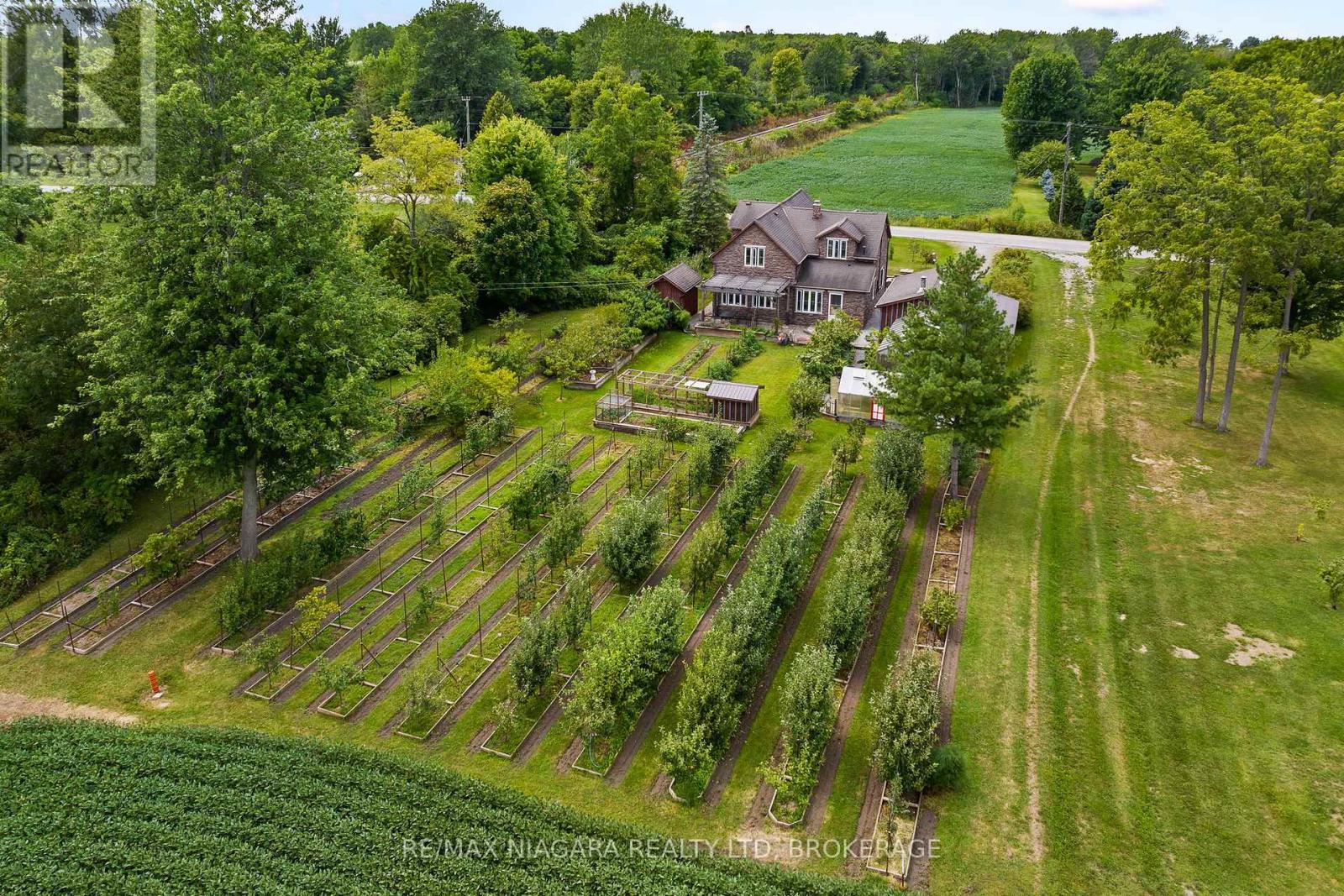 63023 Perry Road Property Photo 8