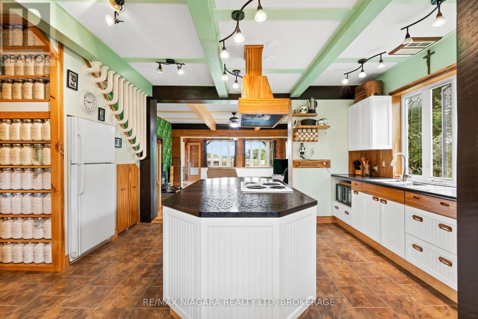 63023 Perry Road Property Photo 20