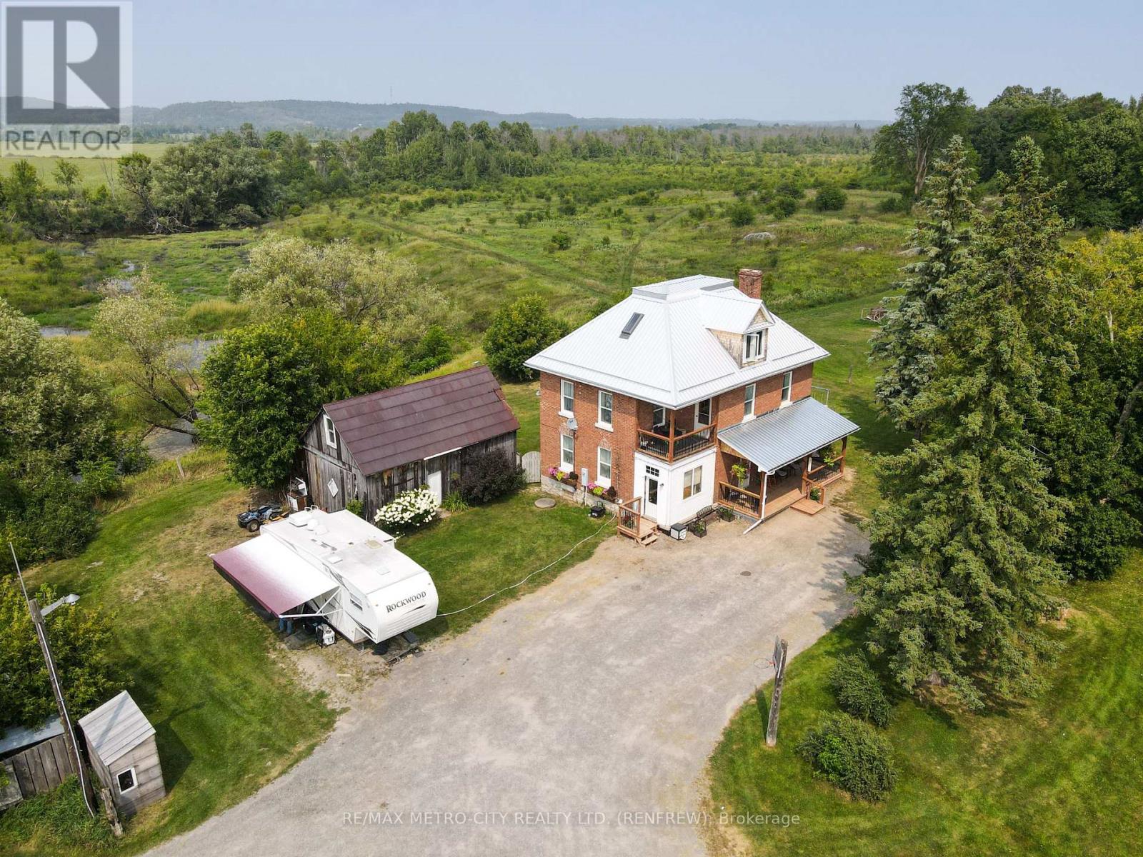 1380 Highway 132 Highway Property Photo 36