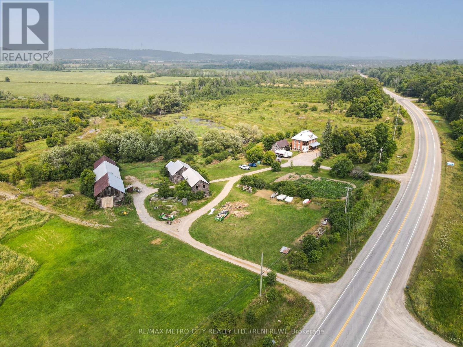 1380 Highway 132 Highway Property Photo 38