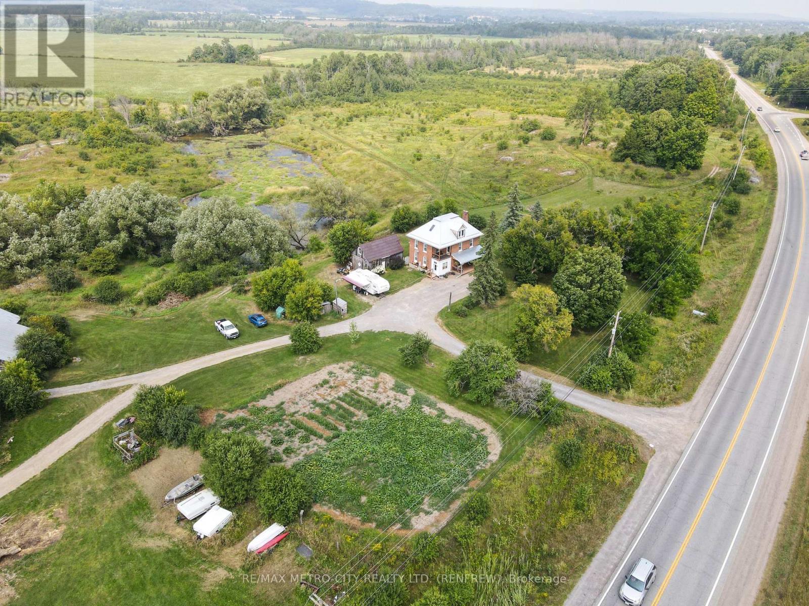 1380 Highway 132 Highway Property Photo 39