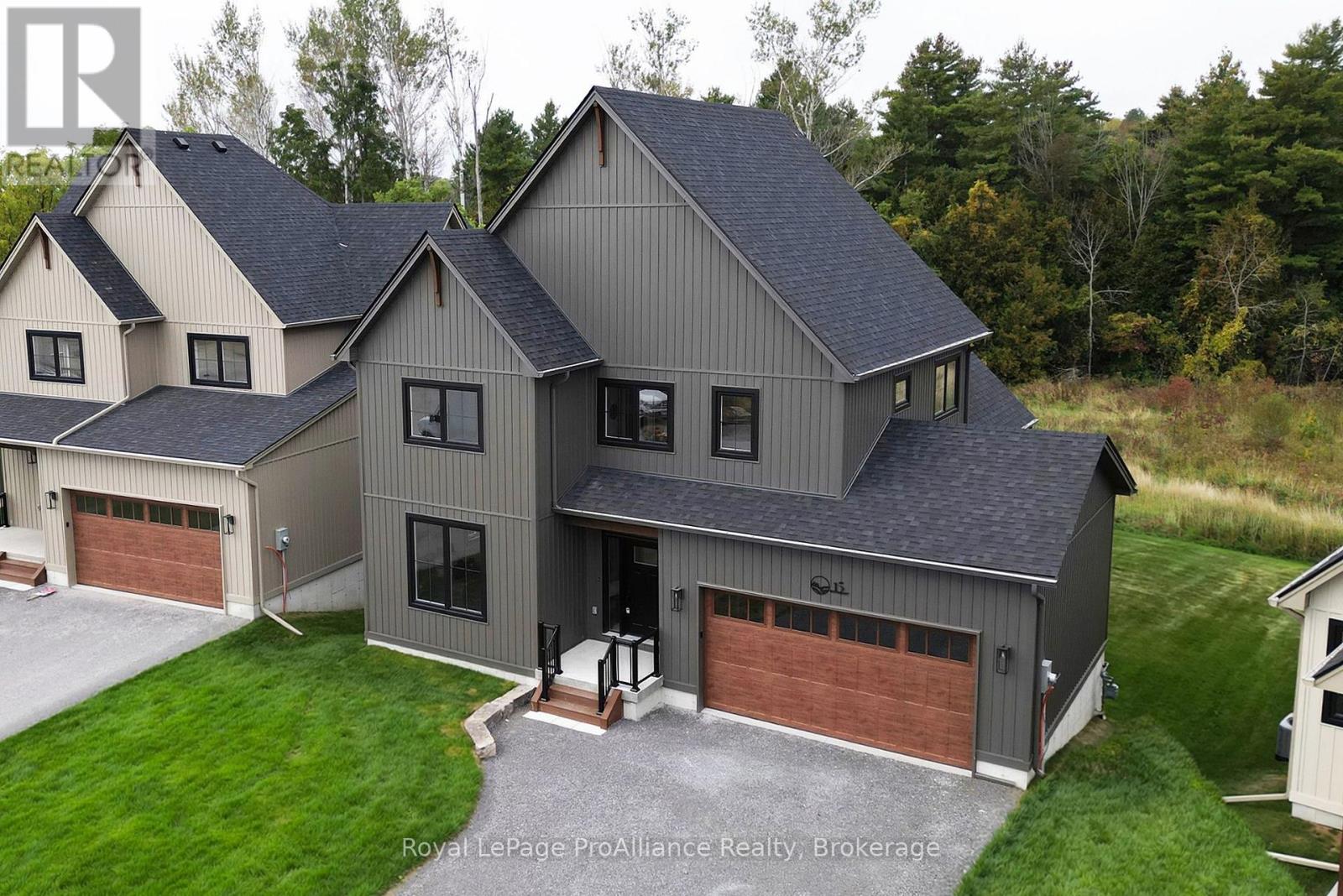 15 Willowbrook Street Property Photo 1