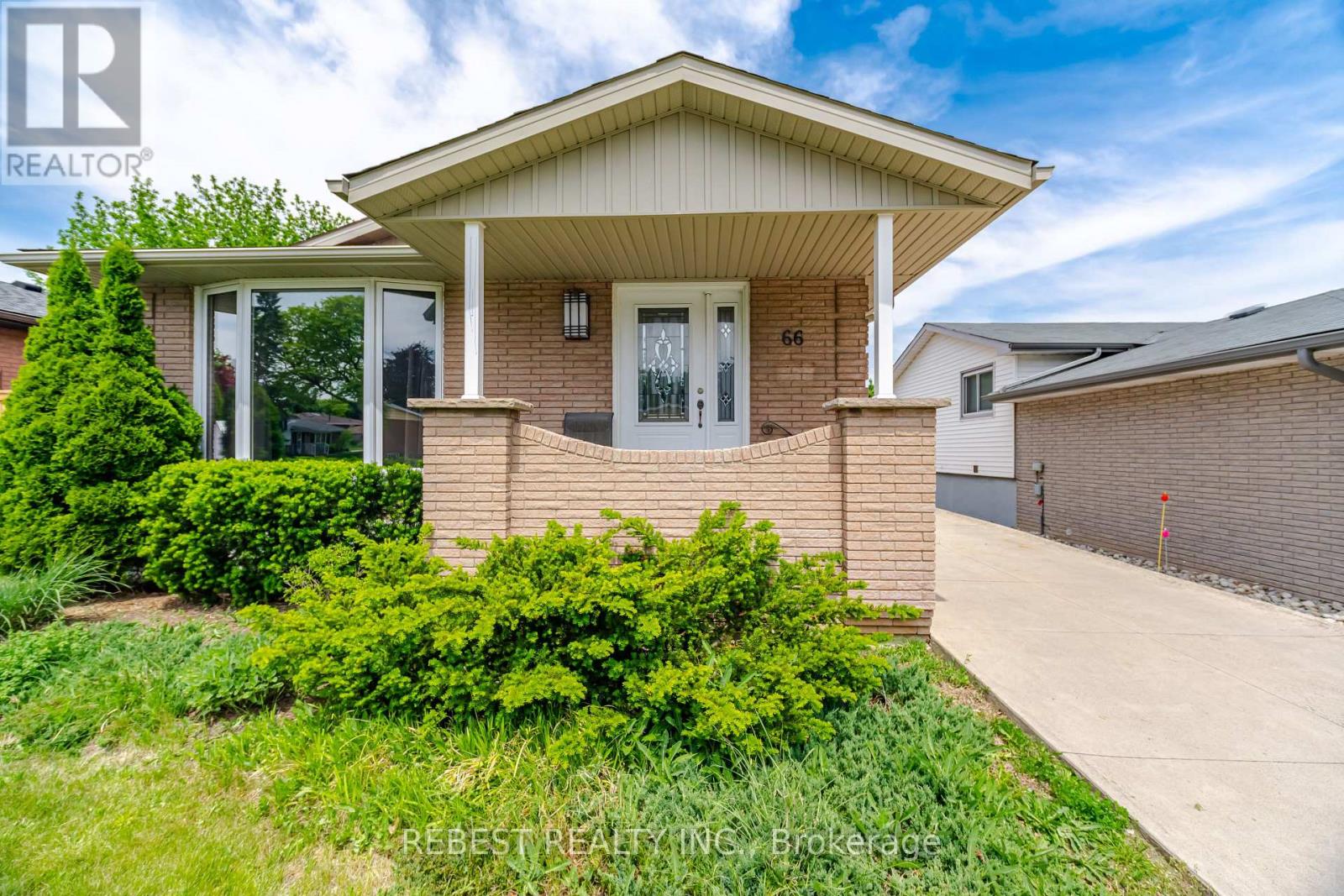 66 Darlington Drive Property Photo 4