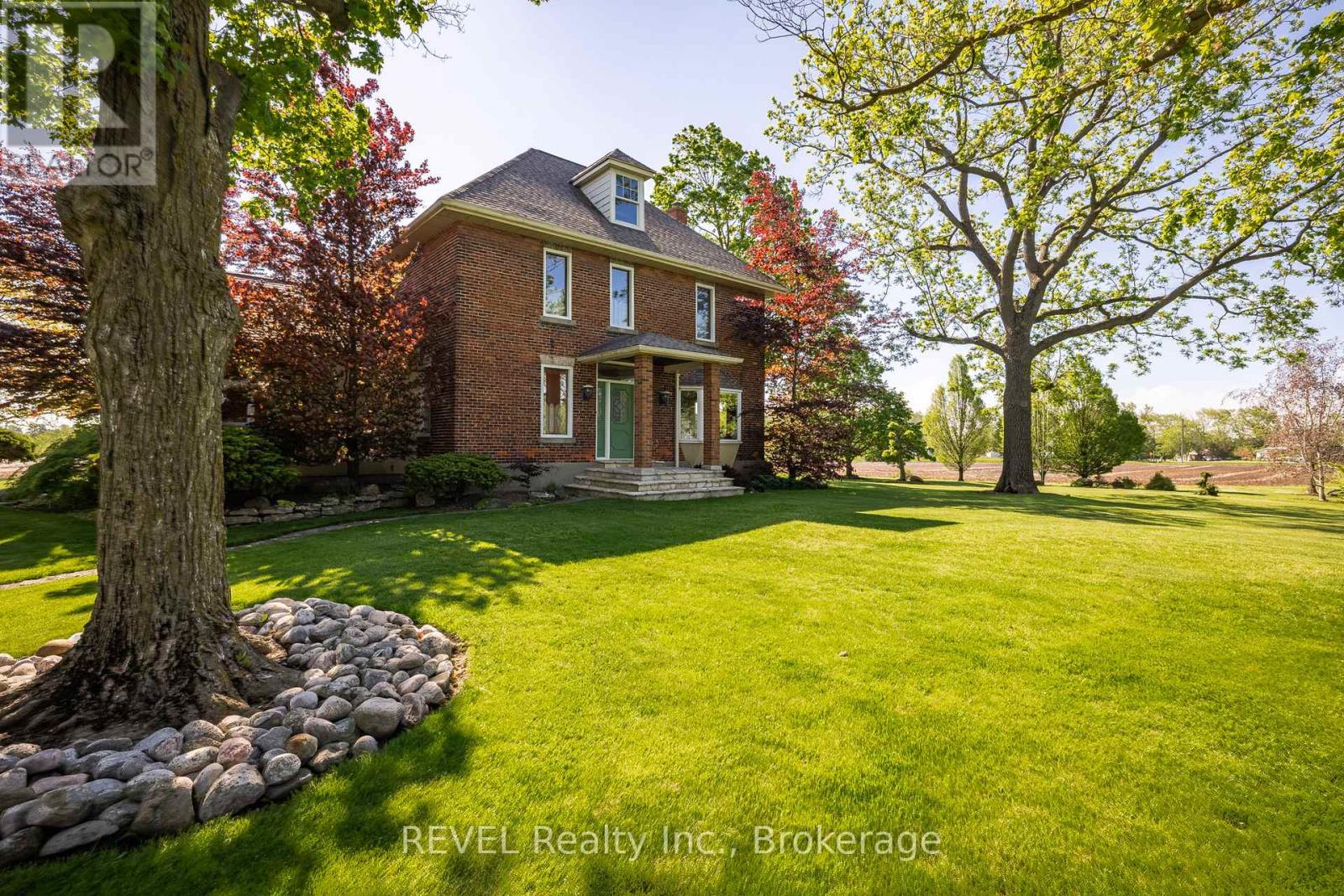 458 Chippawa Road Property Photo 28