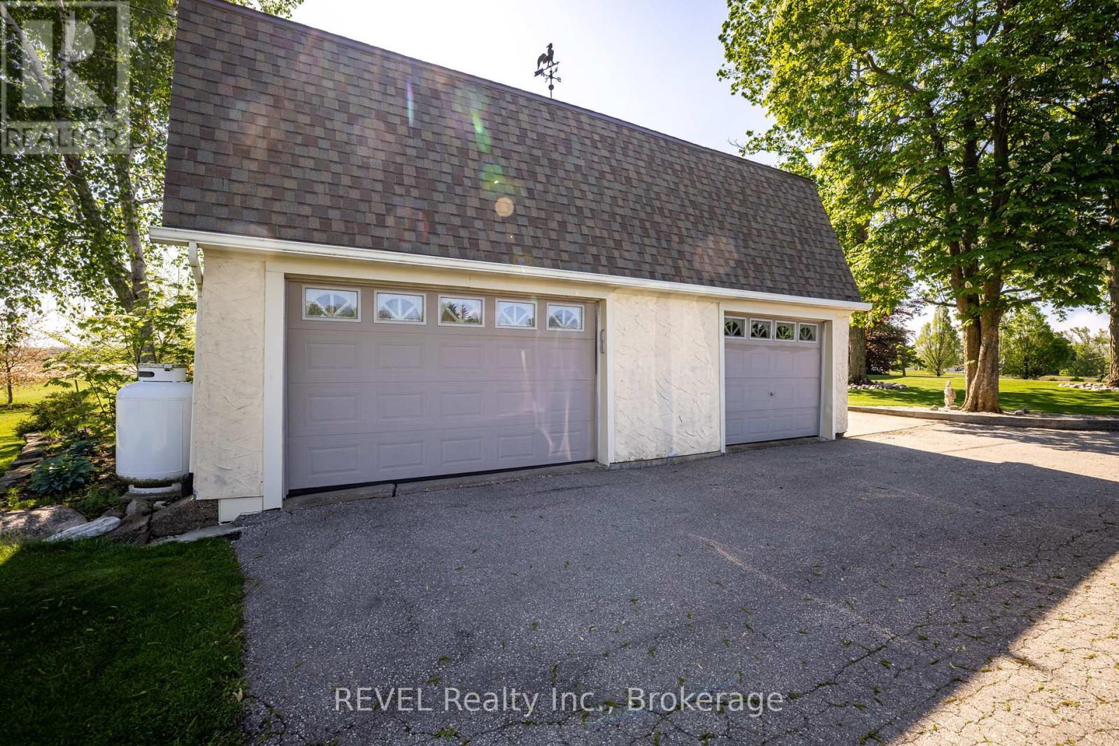458 Chippawa Road Property Photo 30