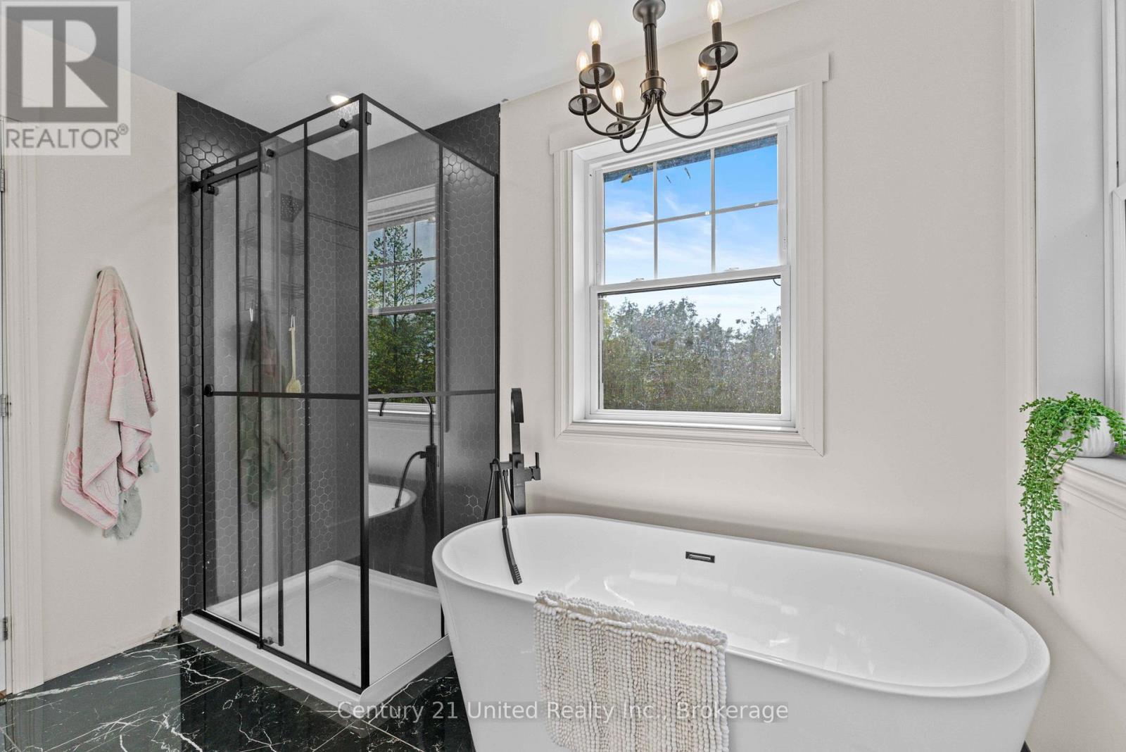 23 Jack Hills Road Property Photo 21