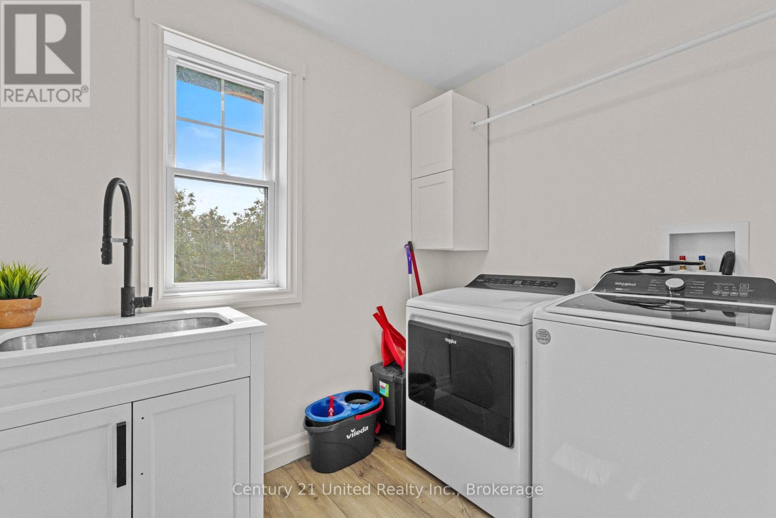 23 Jack Hills Road Property Photo 28