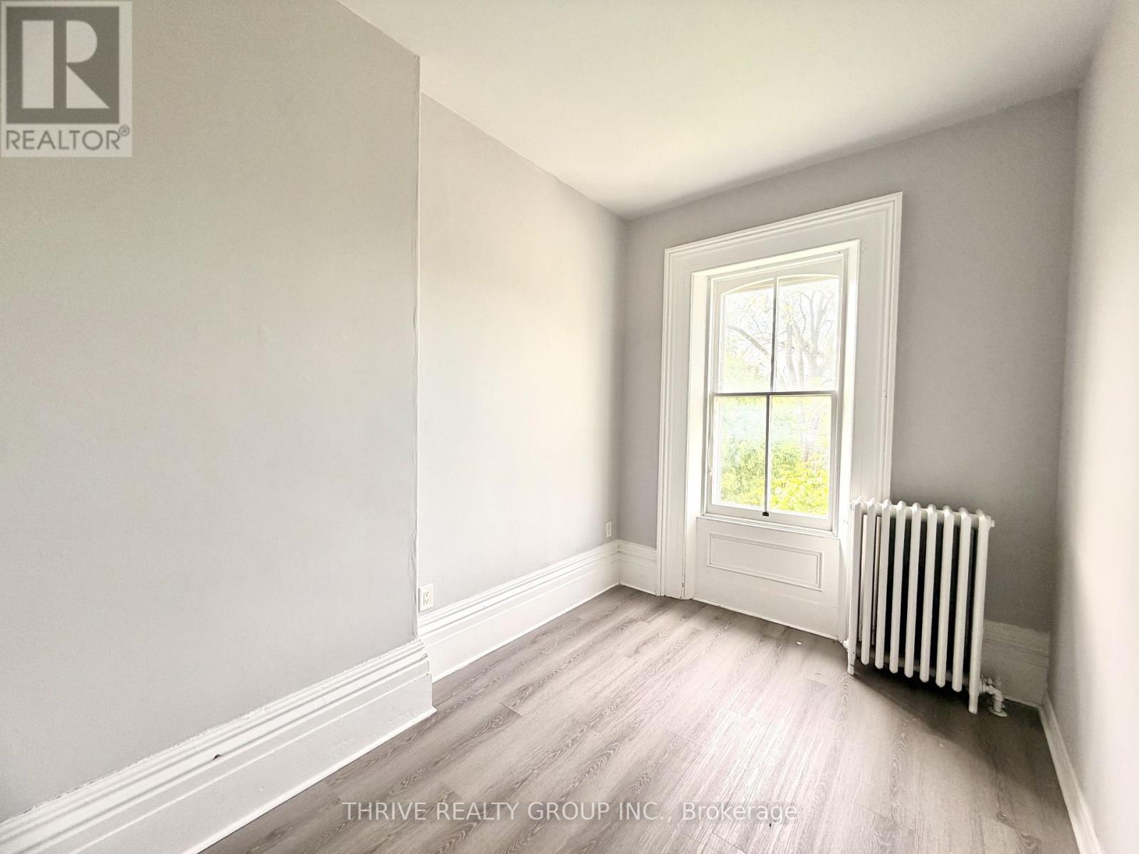 5 - 53 Mcclary Avenue Property Photo 4