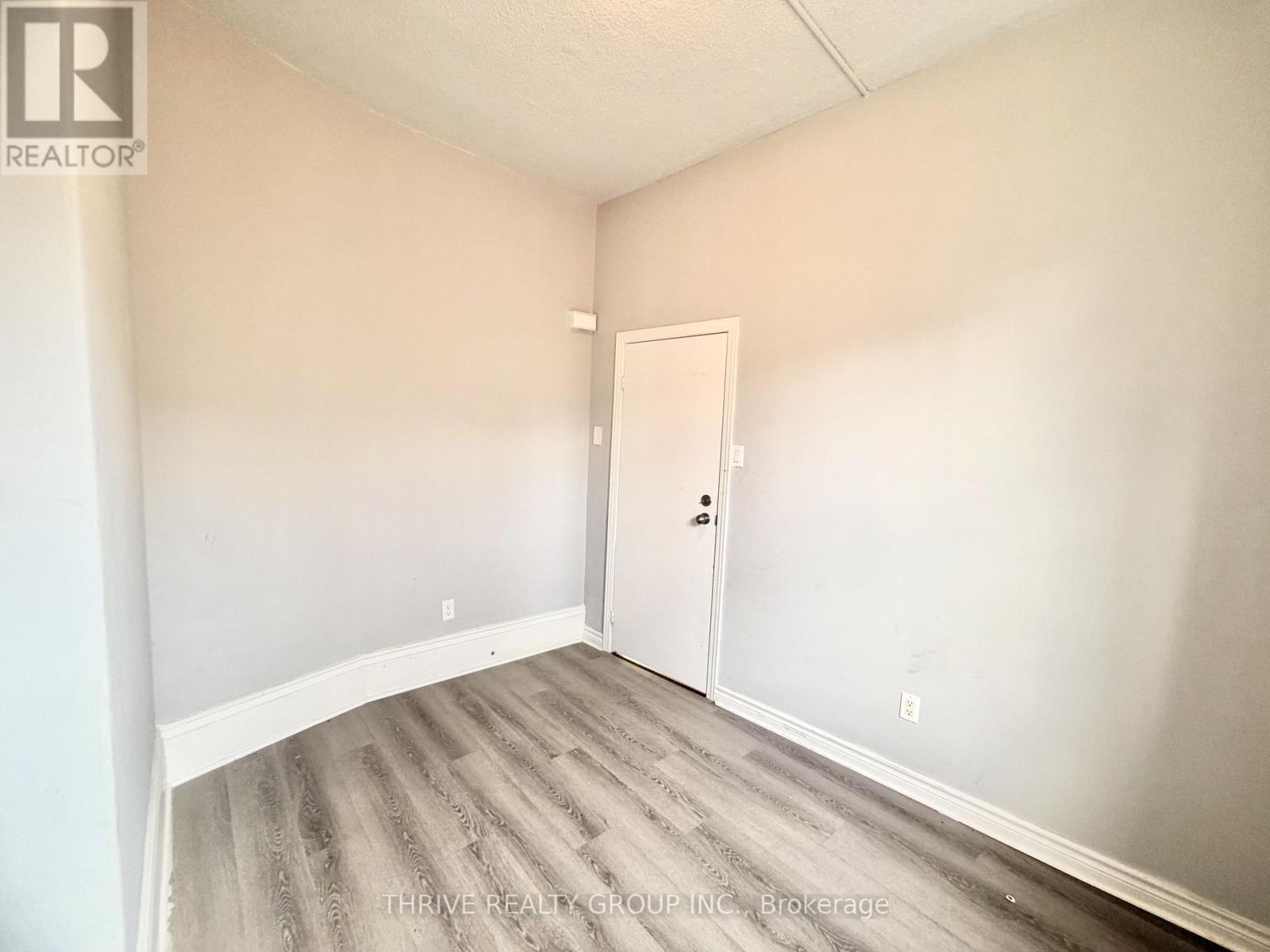 5 - 53 Mcclary Avenue Property Photo 7