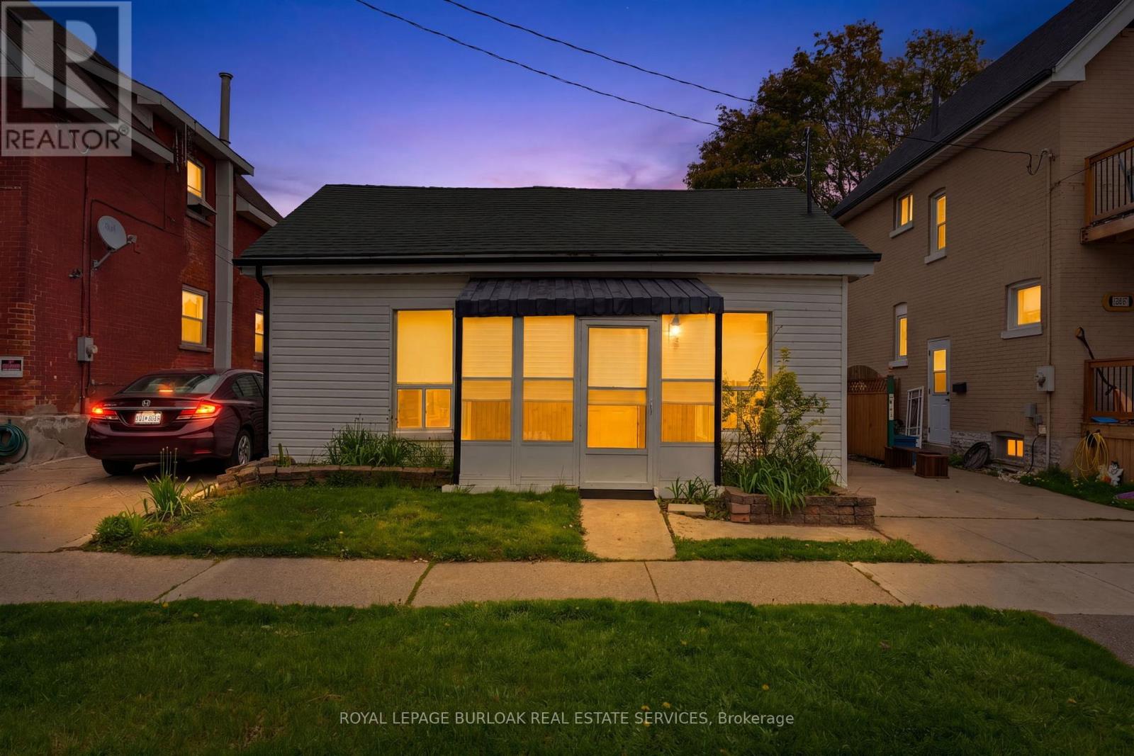 291 Park Avenue Property Photo 1