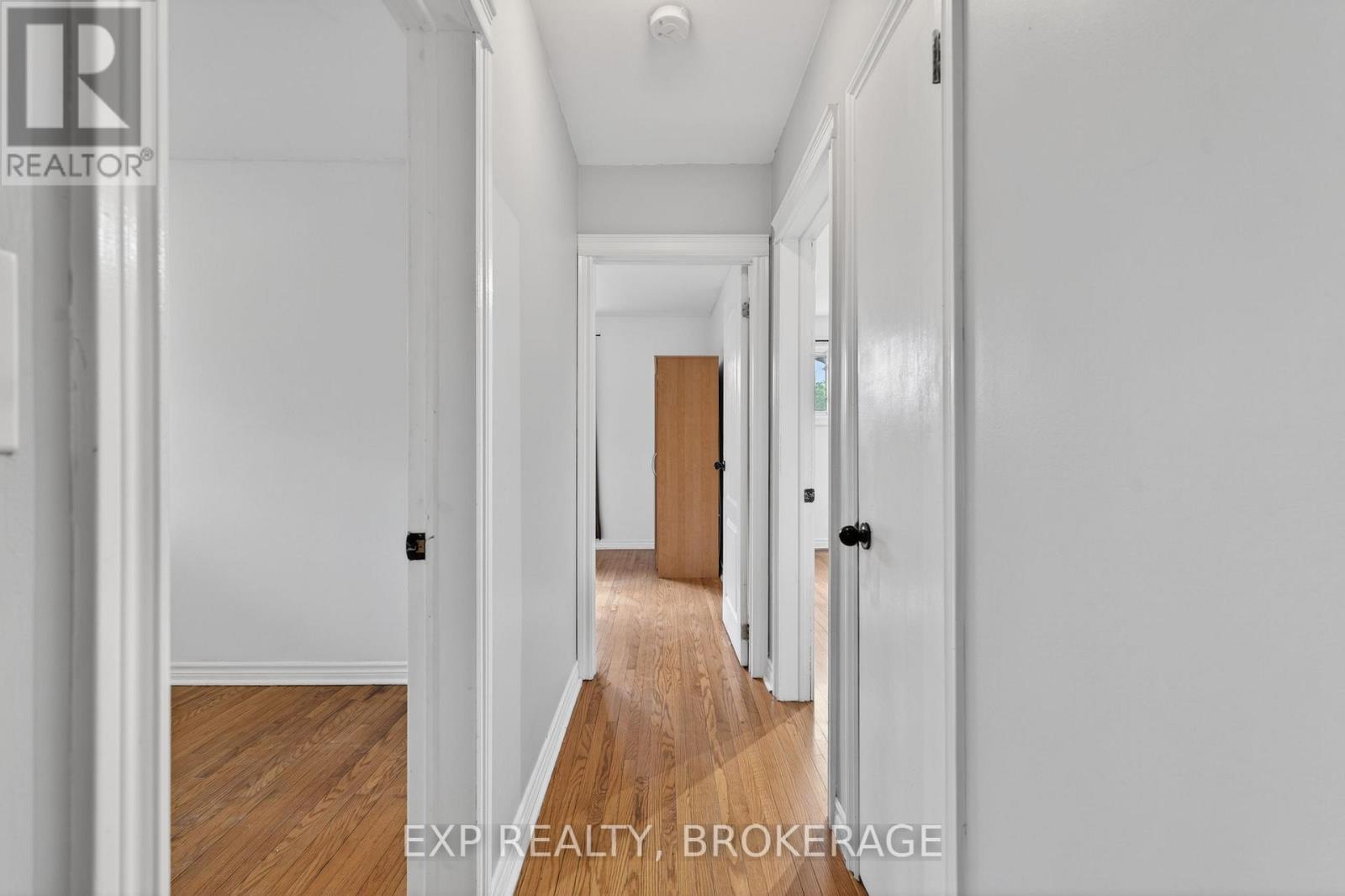 340 Palace Road Property Photo 10