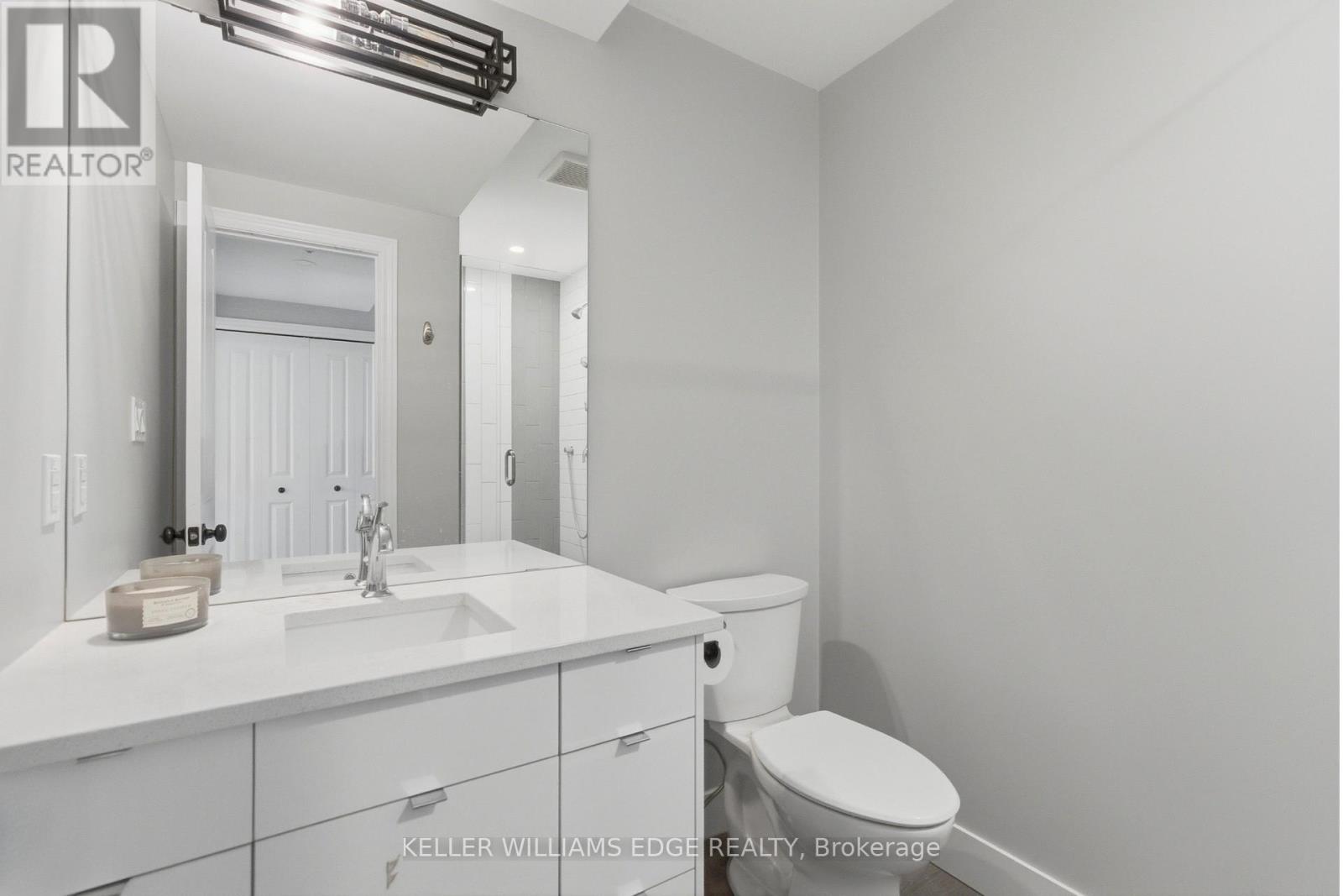 389 Dundas Street Property Photo 25