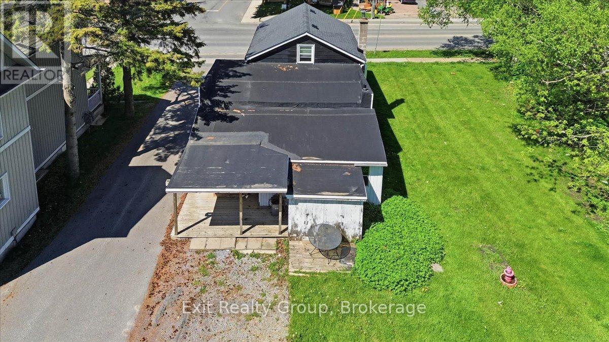 27 Young Street Property Photo 22