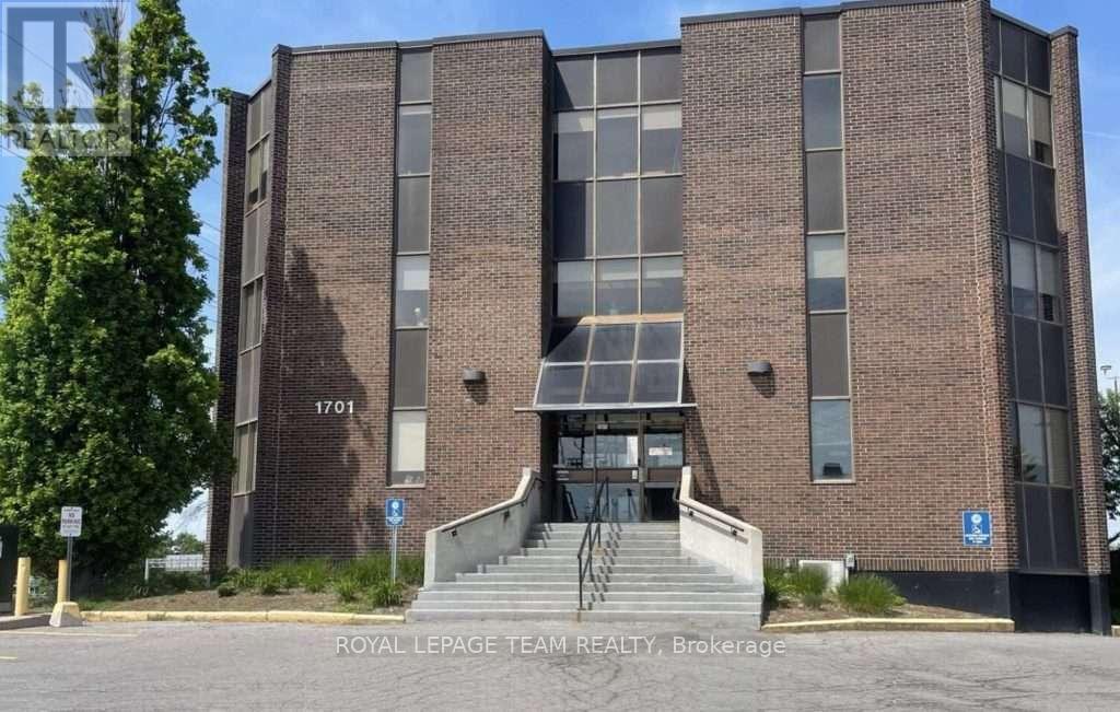 LL22 - 1701 WOODWARD DRIVE