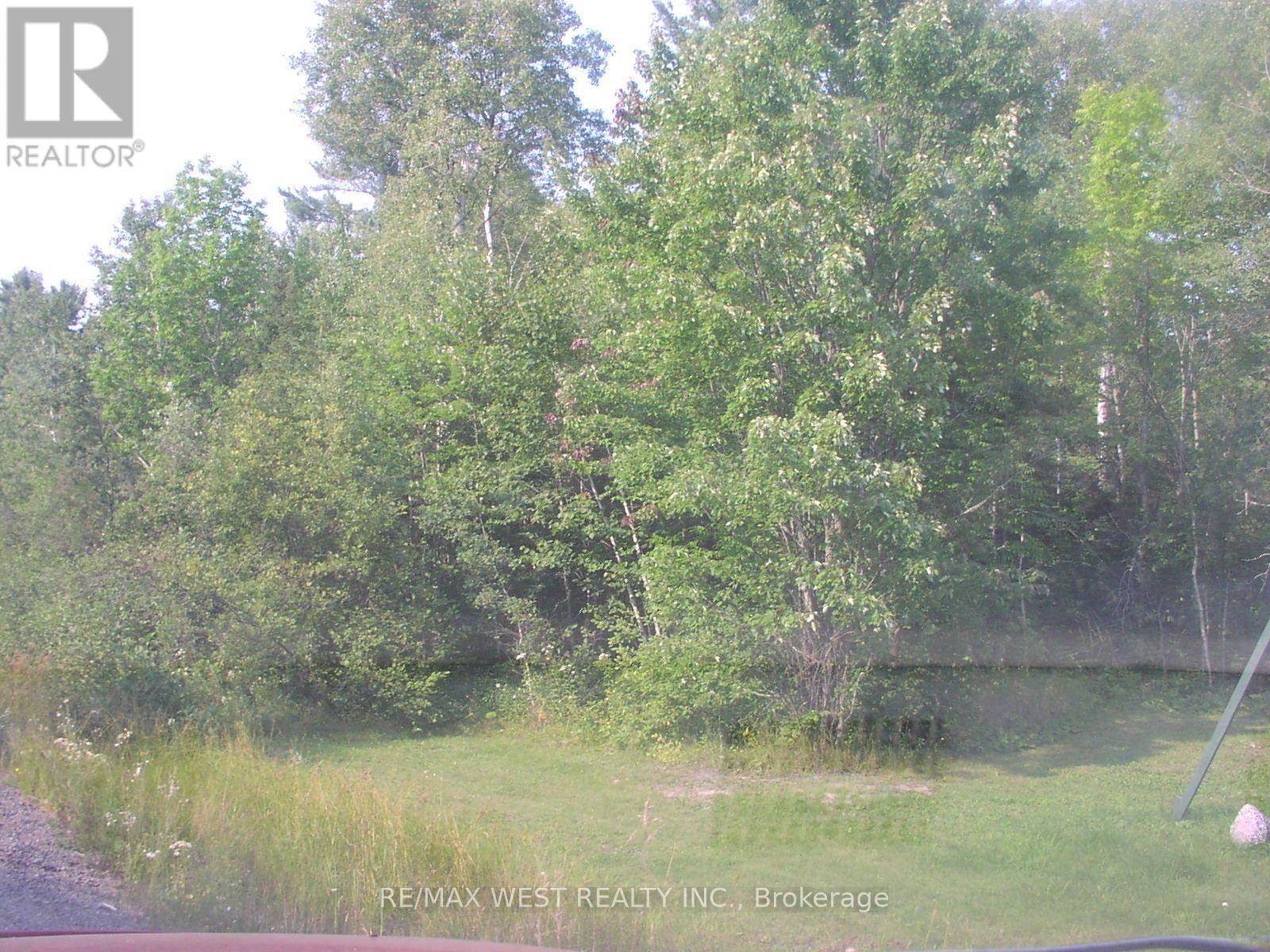2 Curry Point Road Property Photo 6