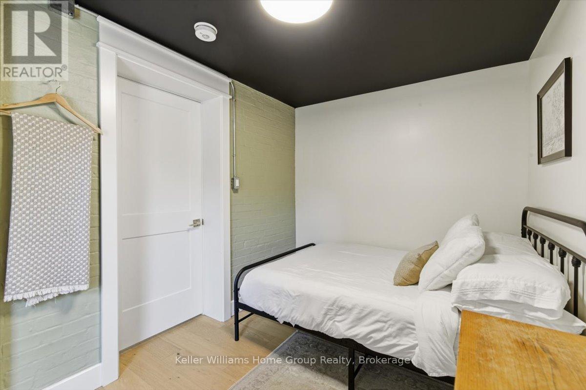 161 David Street Property Photo 35