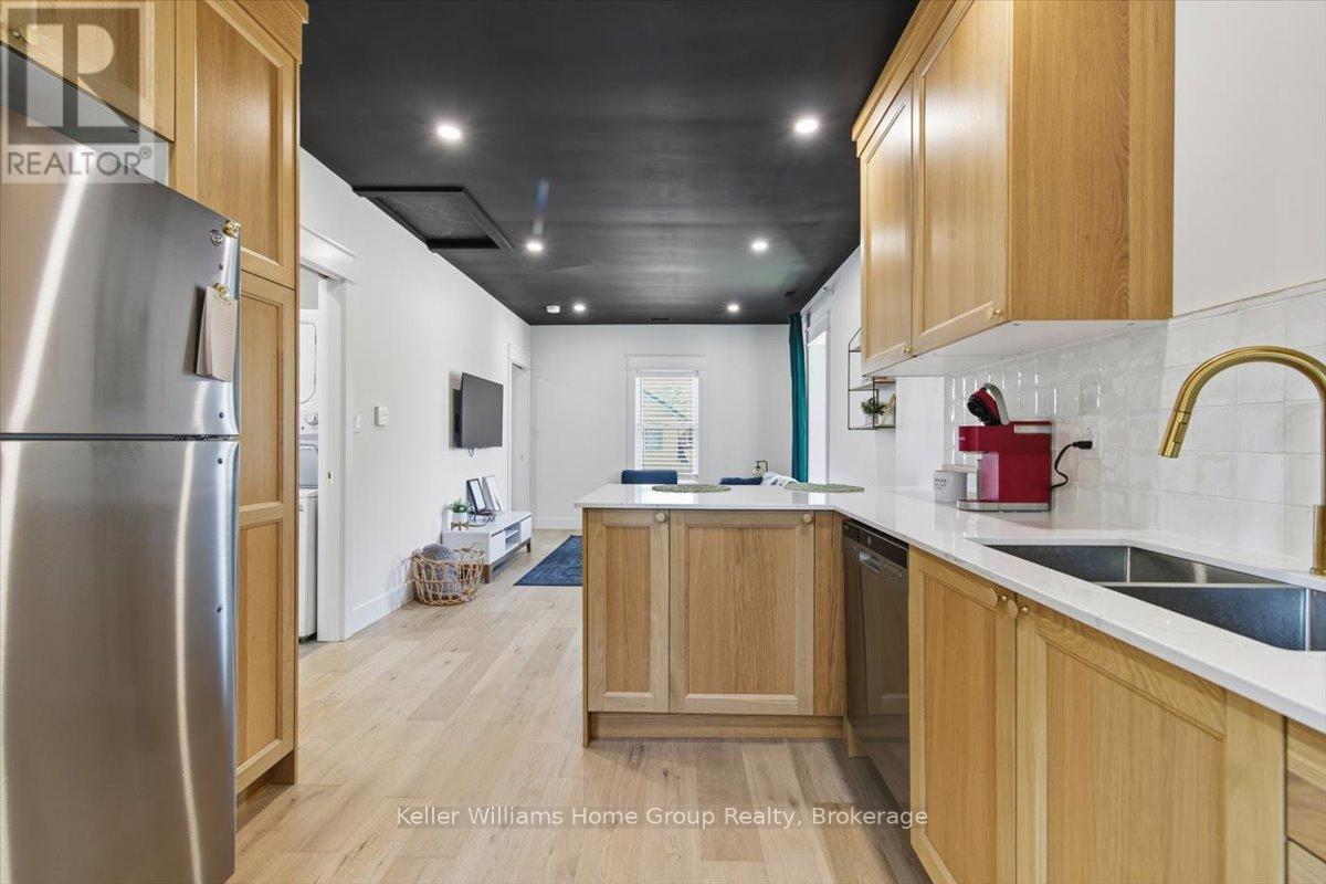 161 David Street Property Photo 37