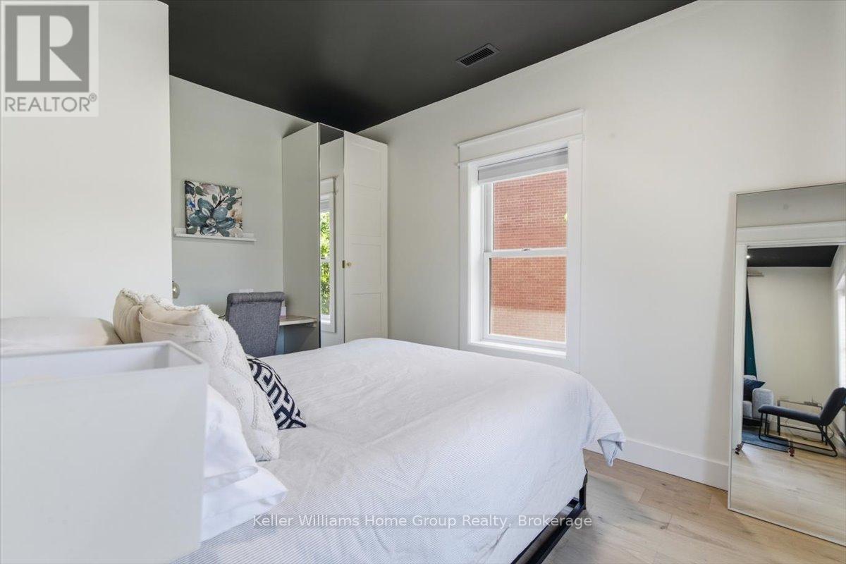 161 David Street Property Photo 43