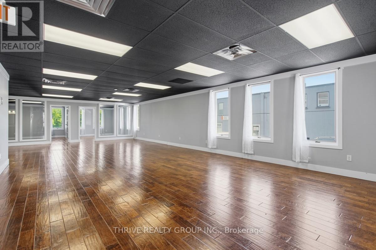 426 Third Street Property Photo 7