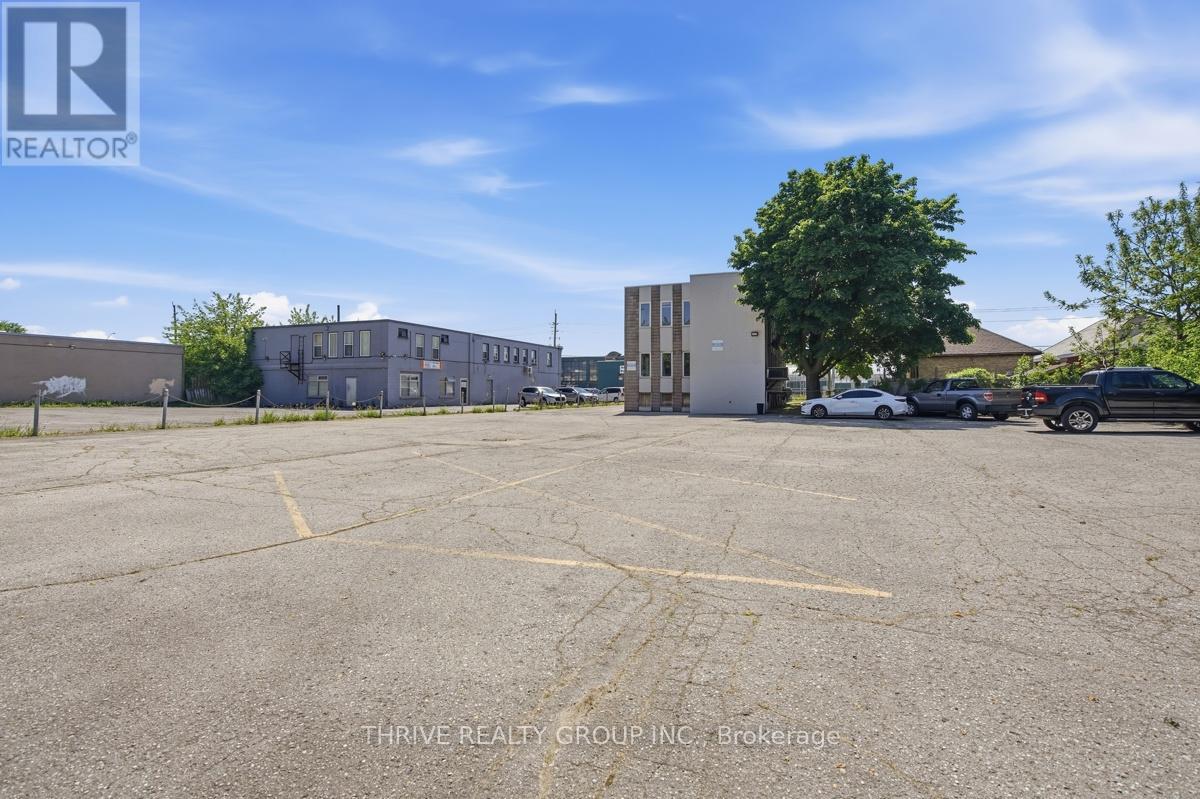 426 Third Street Property Photo 31