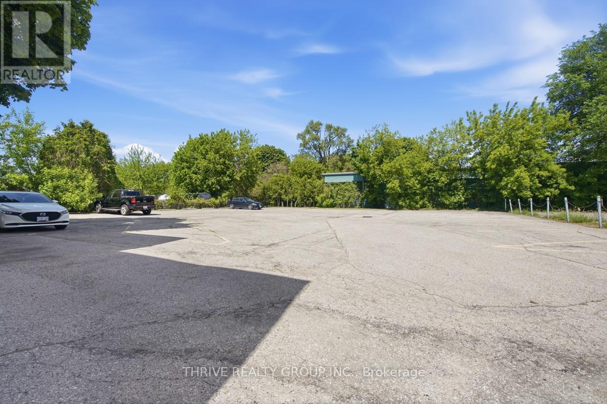 426 Third Street Property Photo 32