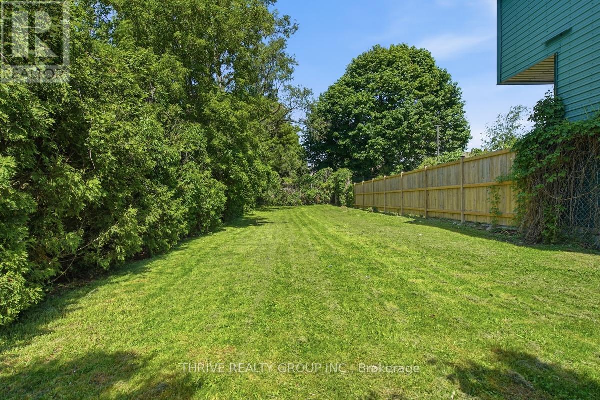 426 Third Street Property Photo 33