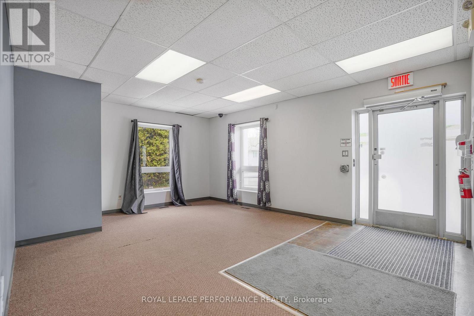 200 Du Comte Street Property Photo 7