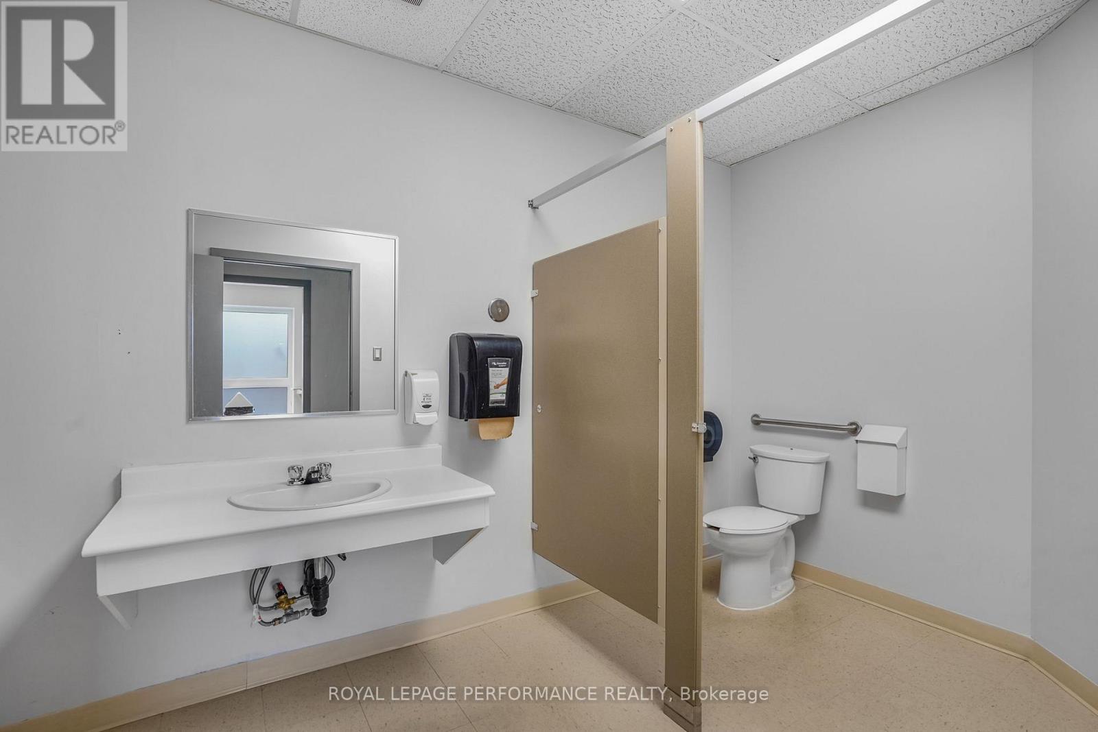 200 Du Comte Street Property Photo 19
