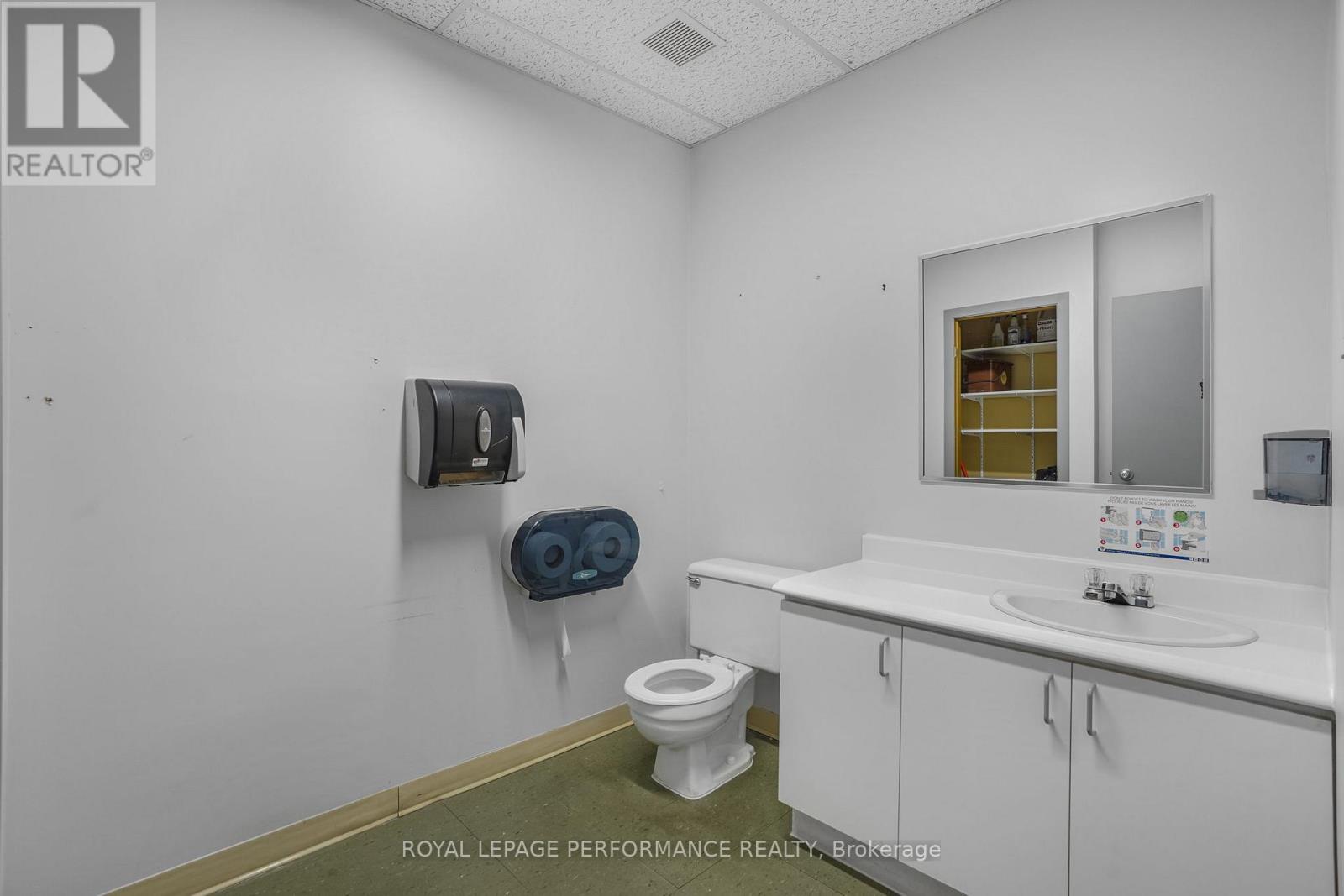 200 Du Comte Street Property Photo 24