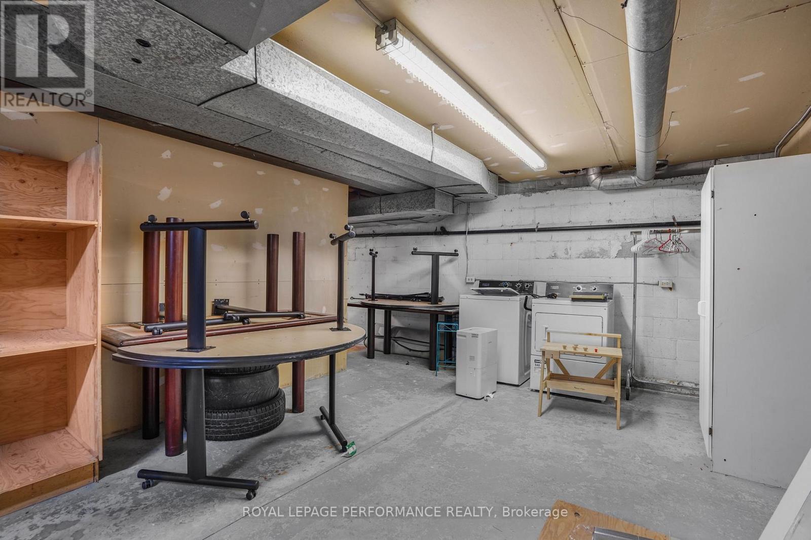 200 Du Comte Street Property Photo 28