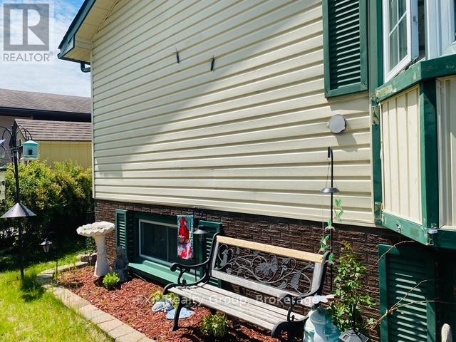 116 Nicholas Street Property Photo 2